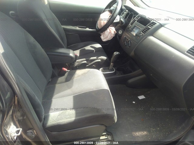 Photo 4 VIN: 3N1BC1CPXBL373182 - NISSAN VERSA 