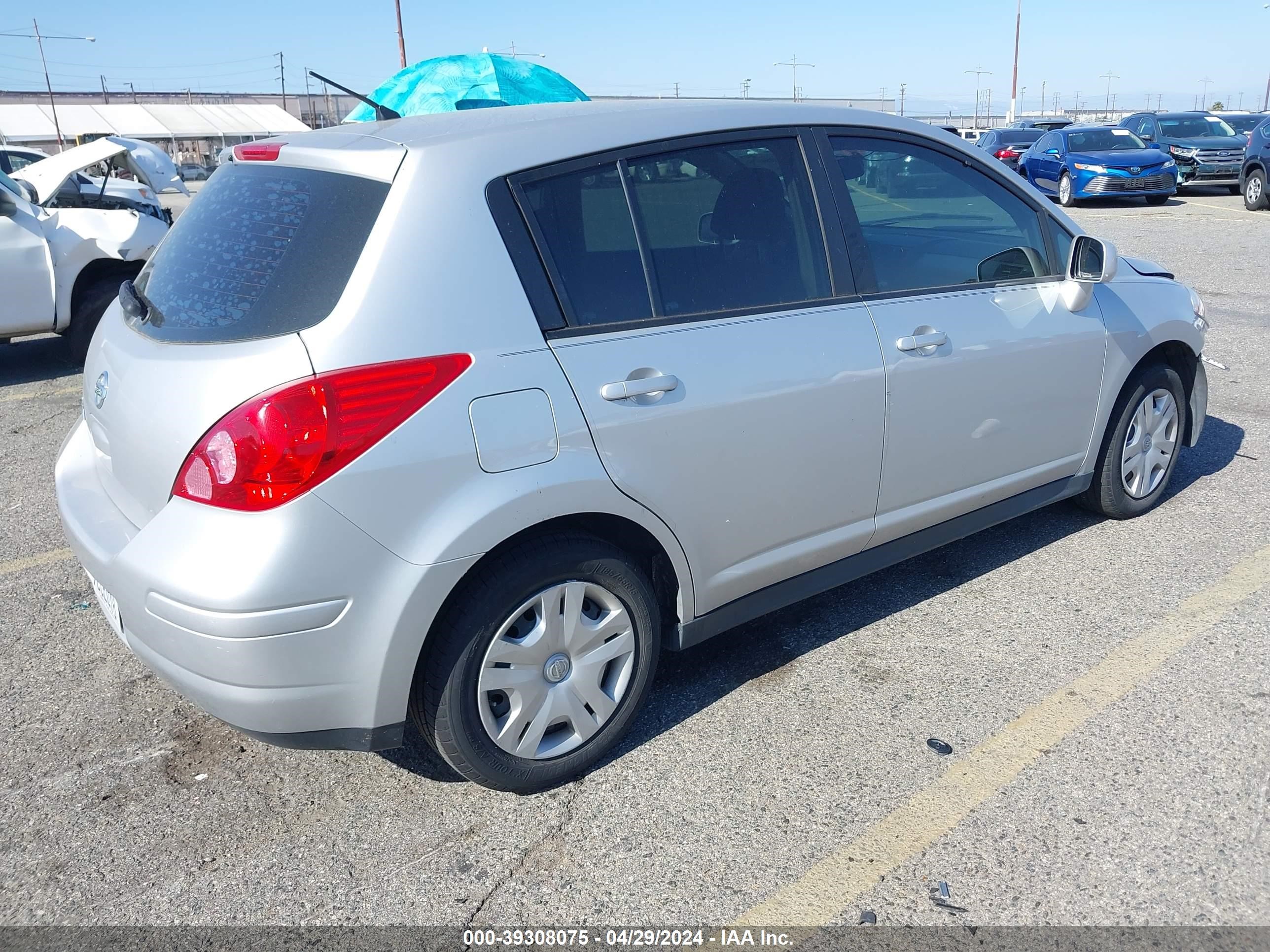 Photo 3 VIN: 3N1BC1CPXBL509357 - NISSAN VERSA 