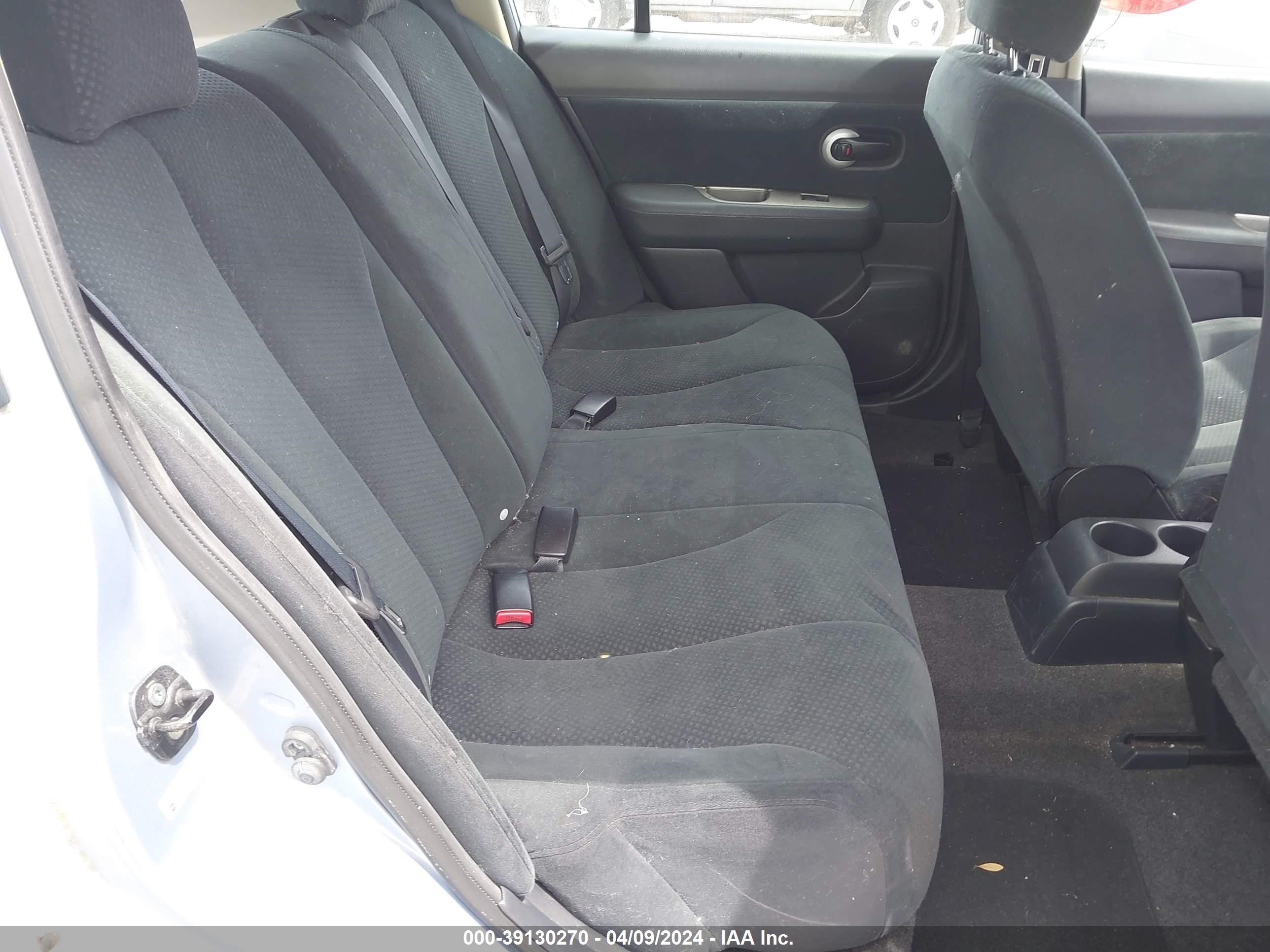 Photo 7 VIN: 3N1BC1CPXCK203475 - NISSAN VERSA 