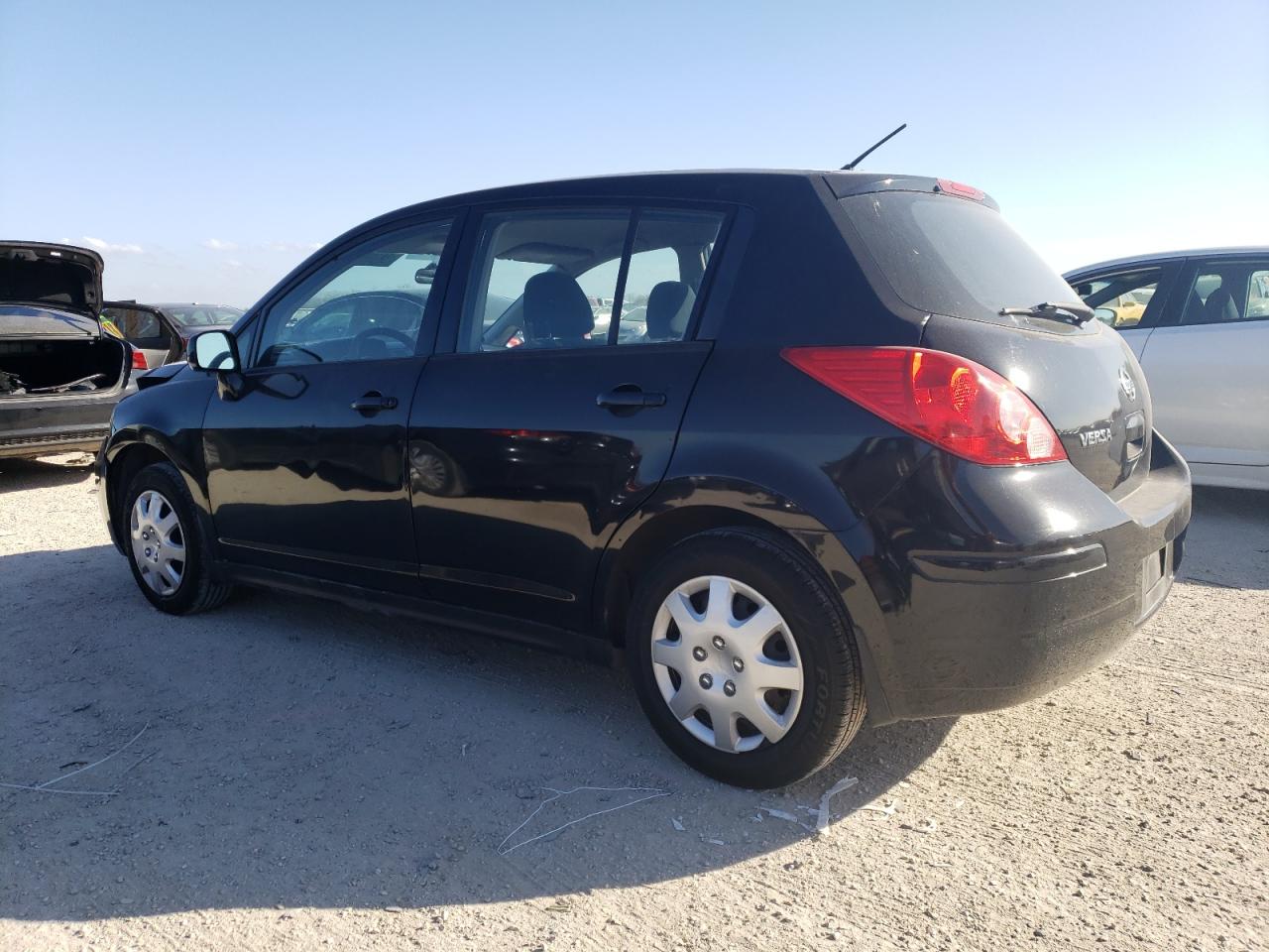 Photo 1 VIN: 3N1BC1CPXCK245189 - NISSAN VERSA 