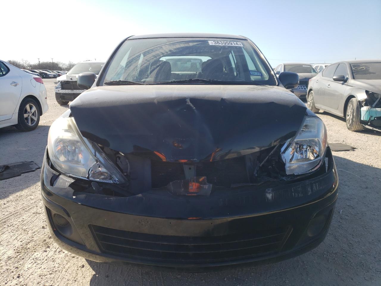 Photo 4 VIN: 3N1BC1CPXCK245189 - NISSAN VERSA 