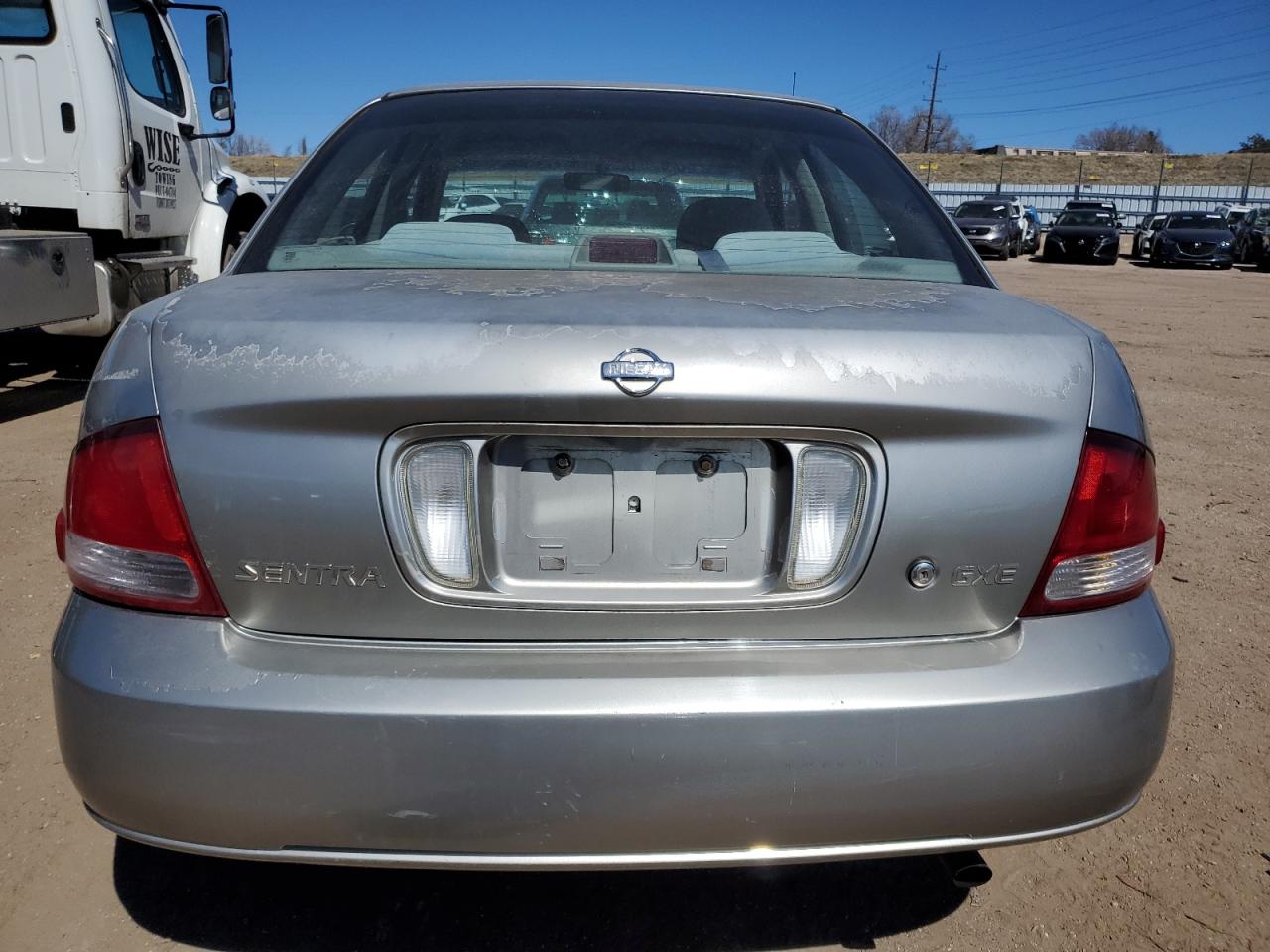 Photo 5 VIN: 3N1CB51D01L429068 - NISSAN SENTRA 