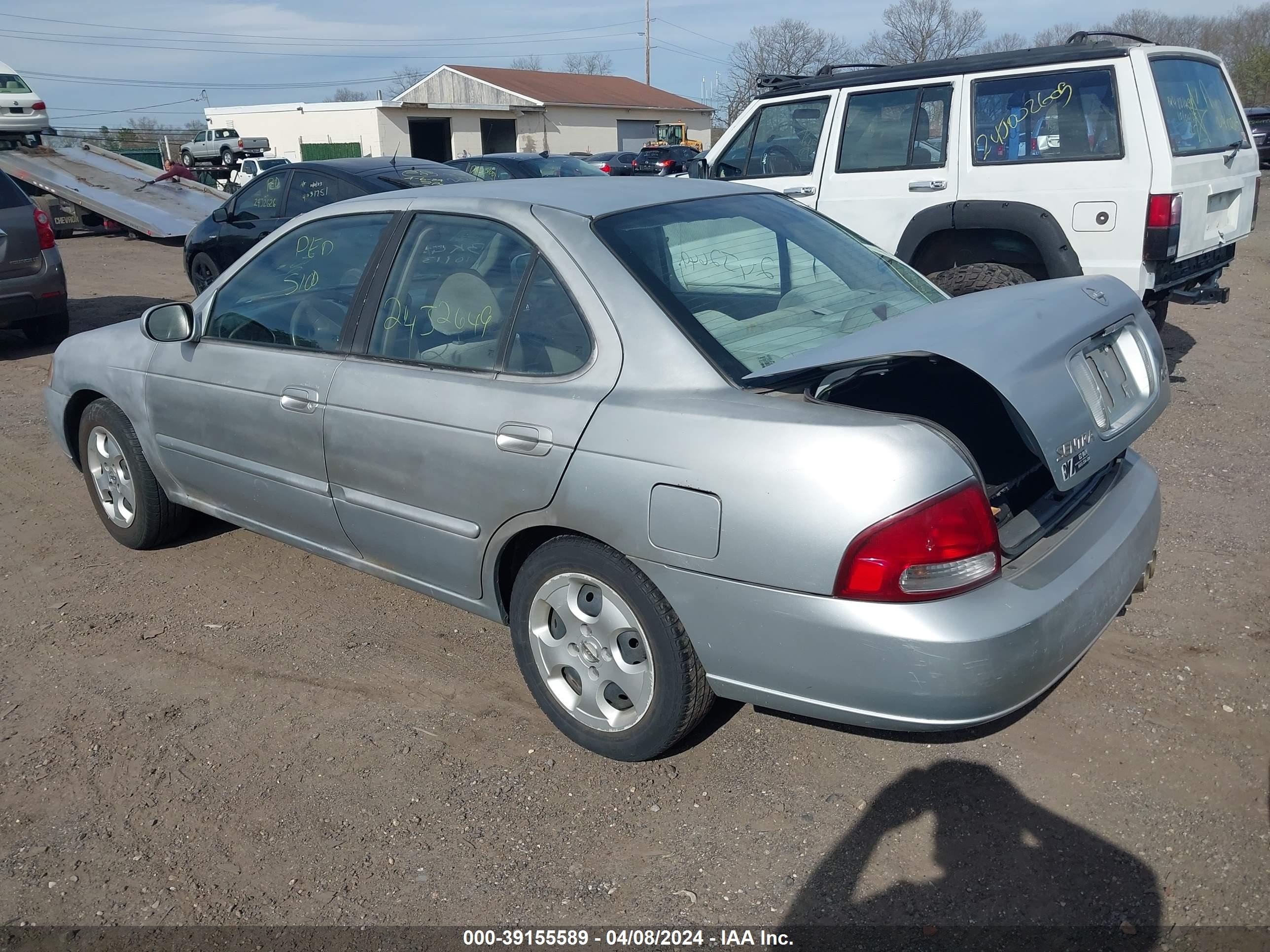 Photo 2 VIN: 3N1CB51D03L694284 - NISSAN SENTRA 