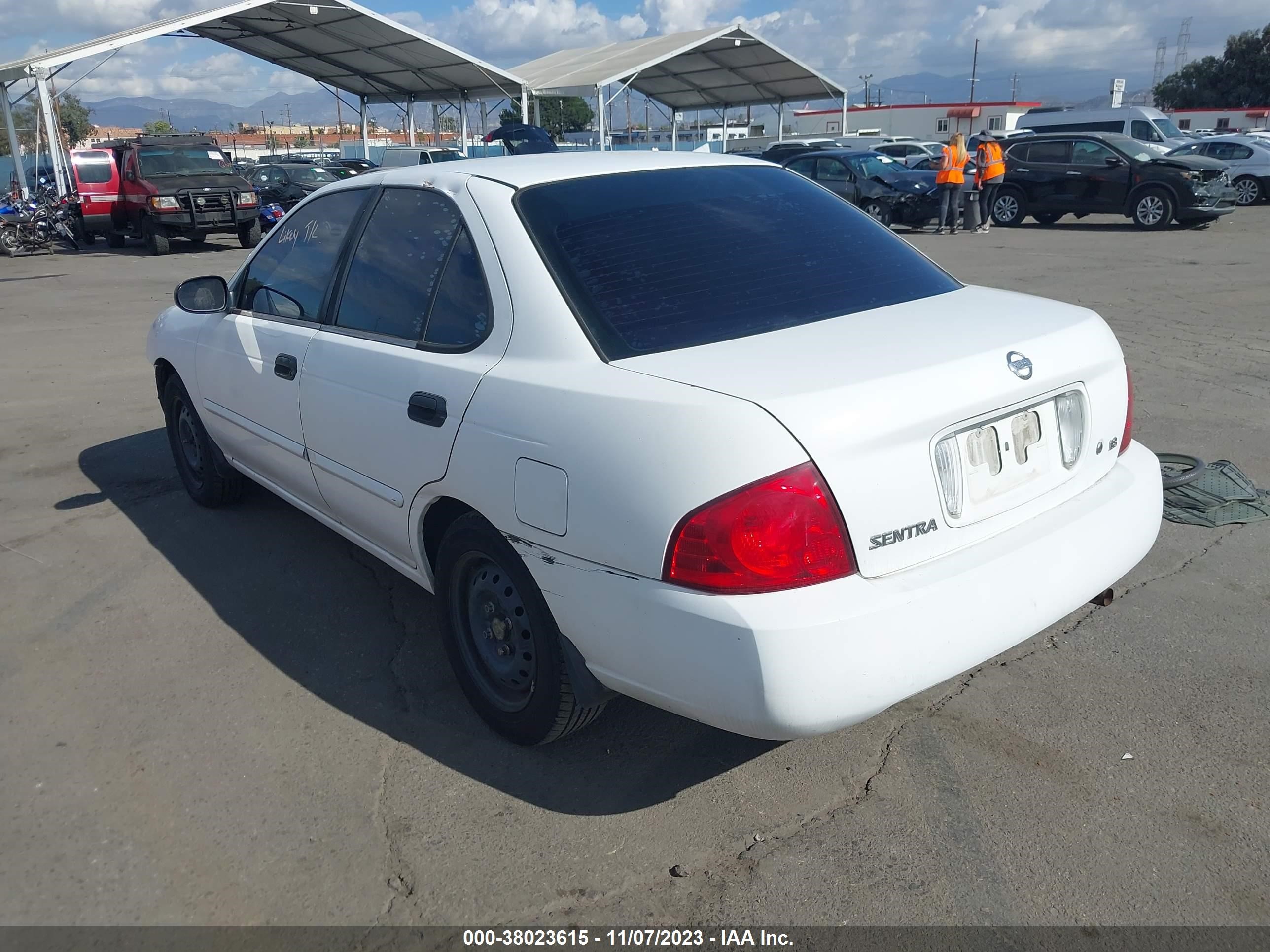 Photo 2 VIN: 3N1CB51D04L851619 - NISSAN SENTRA 