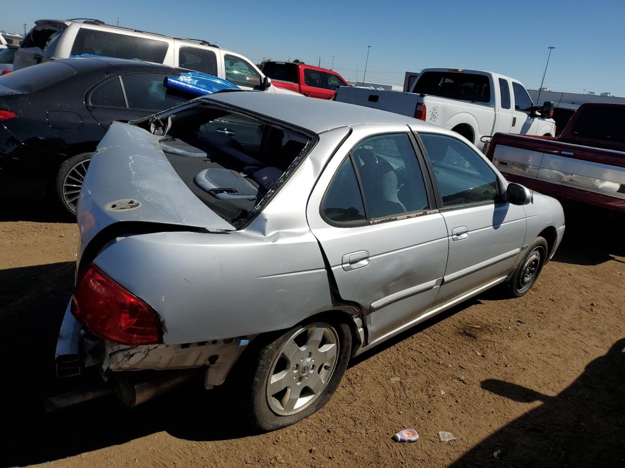 Photo 2 VIN: 3N1CB51D06L471652 - NISSAN SENTRA 