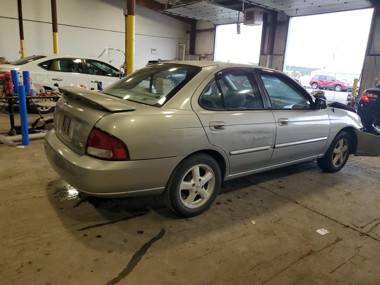 Photo 2 VIN: 3N1CB51D13L782647 - NISSAN SENTRA 