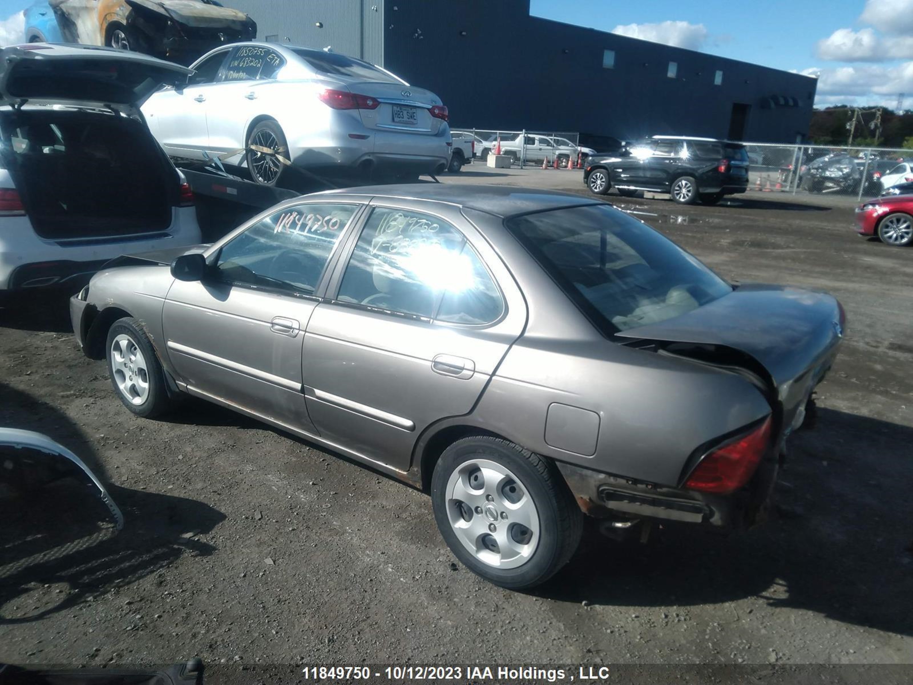 Photo 2 VIN: 3N1CB51D14L882815 - NISSAN SENTRA 