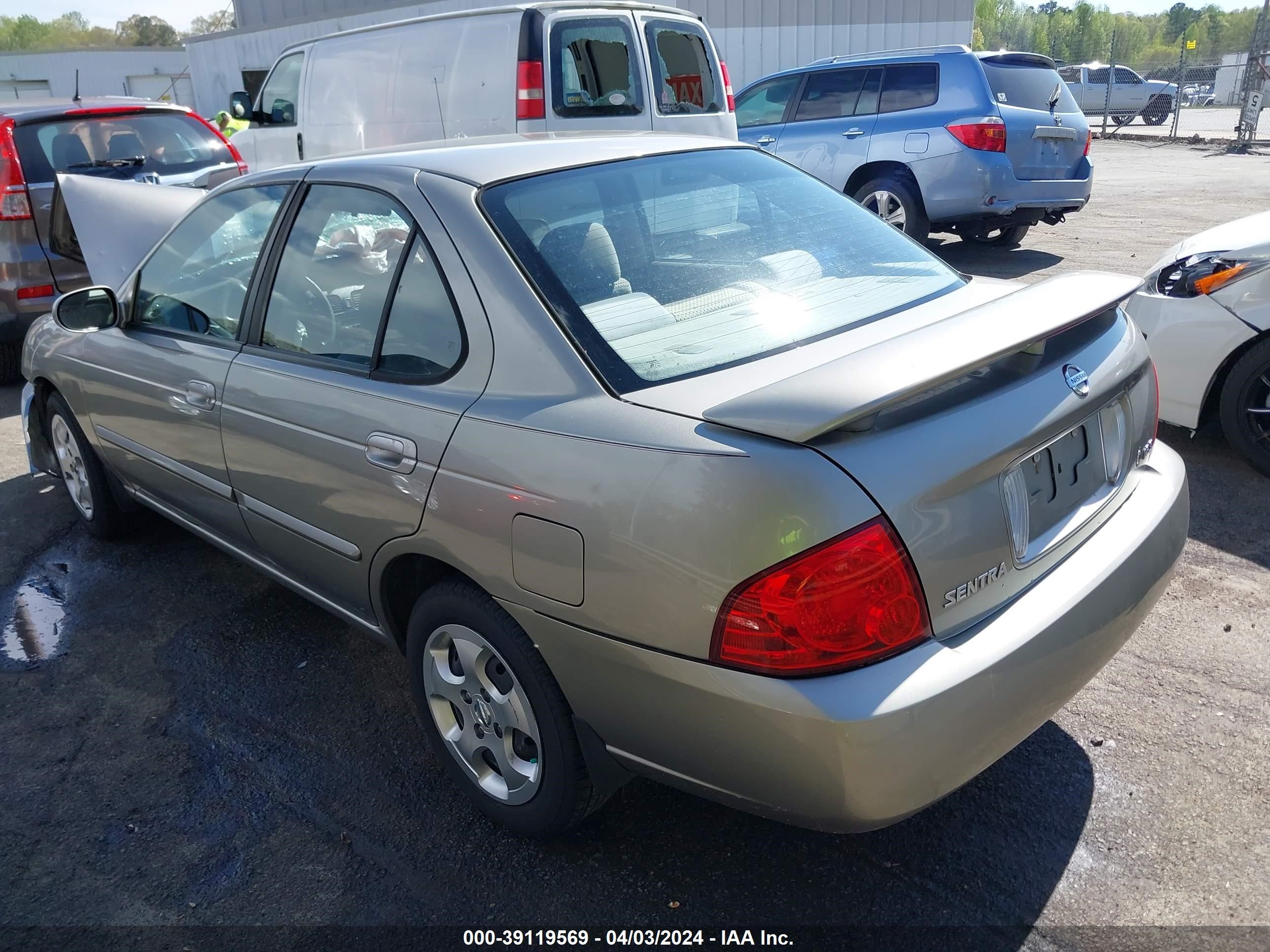 Photo 2 VIN: 3N1CB51D16L637869 - NISSAN SENTRA 