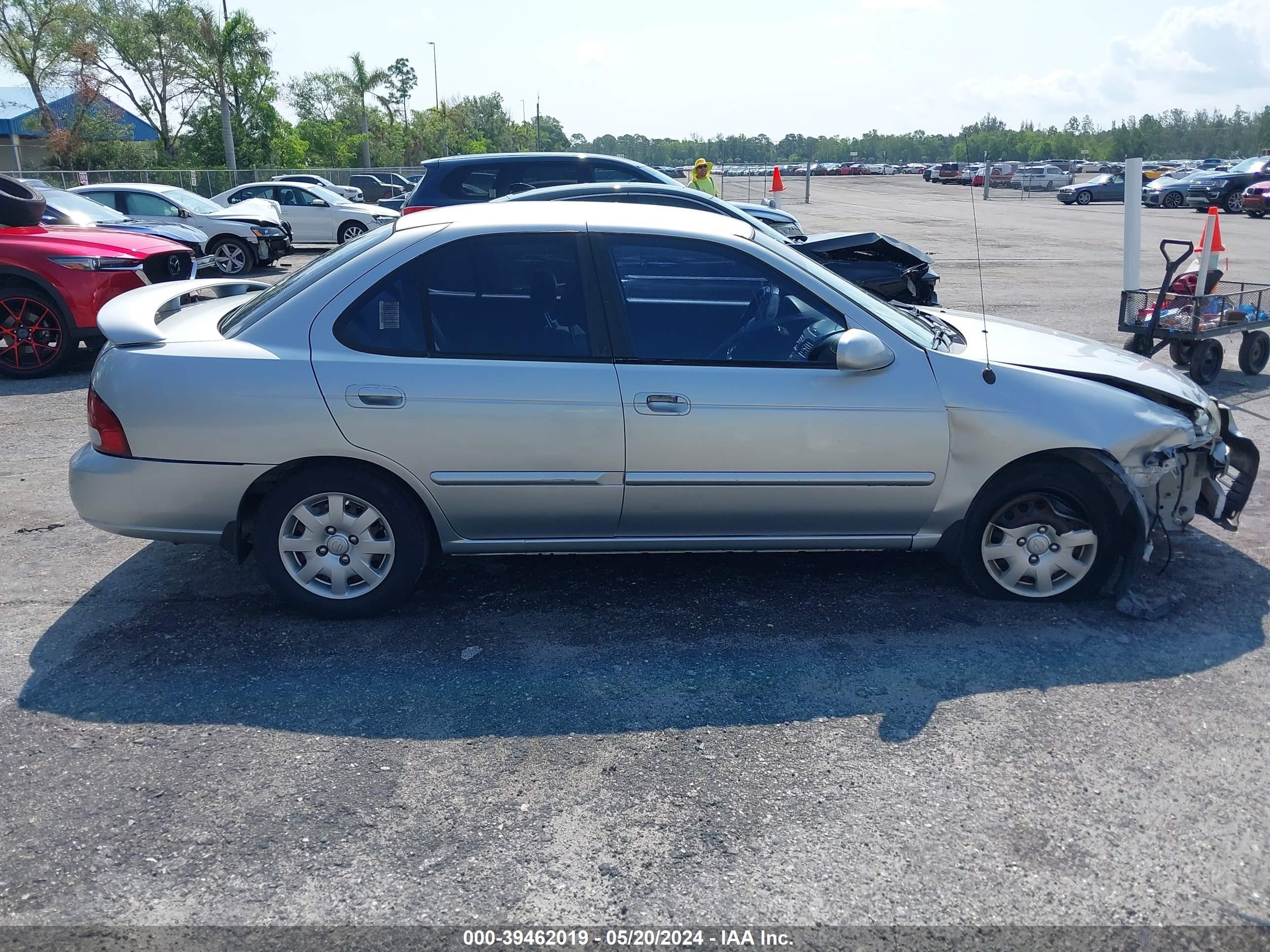 Photo 12 VIN: 3N1CB51D32L637916 - NISSAN SENTRA 