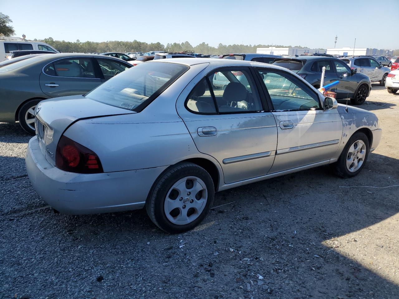 Photo 2 VIN: 3N1CB51D35L529347 - NISSAN SENTRA 