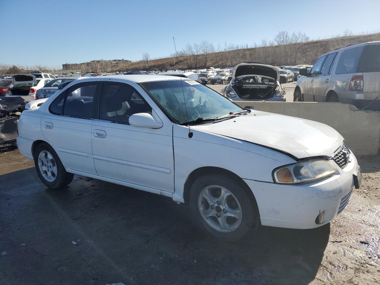 Photo 3 VIN: 3N1CB51D43L813793 - NISSAN SENTRA 