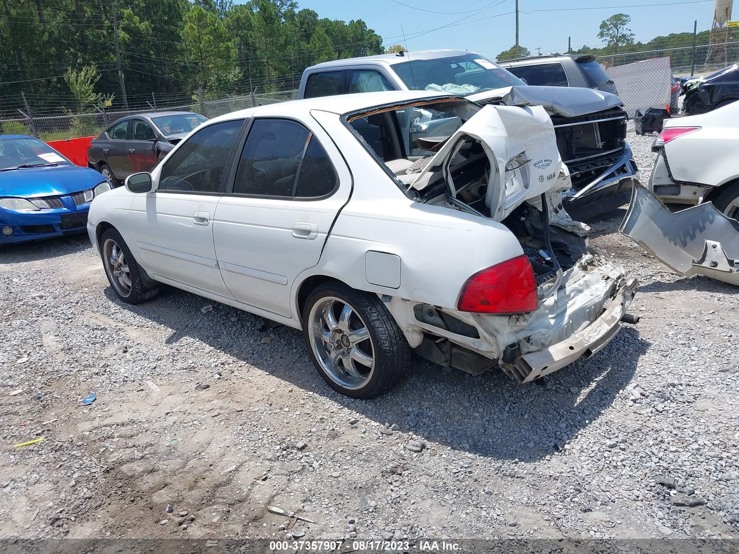 Photo 2 VIN: 3N1CB51D44L911465 - NISSAN SENTRA 