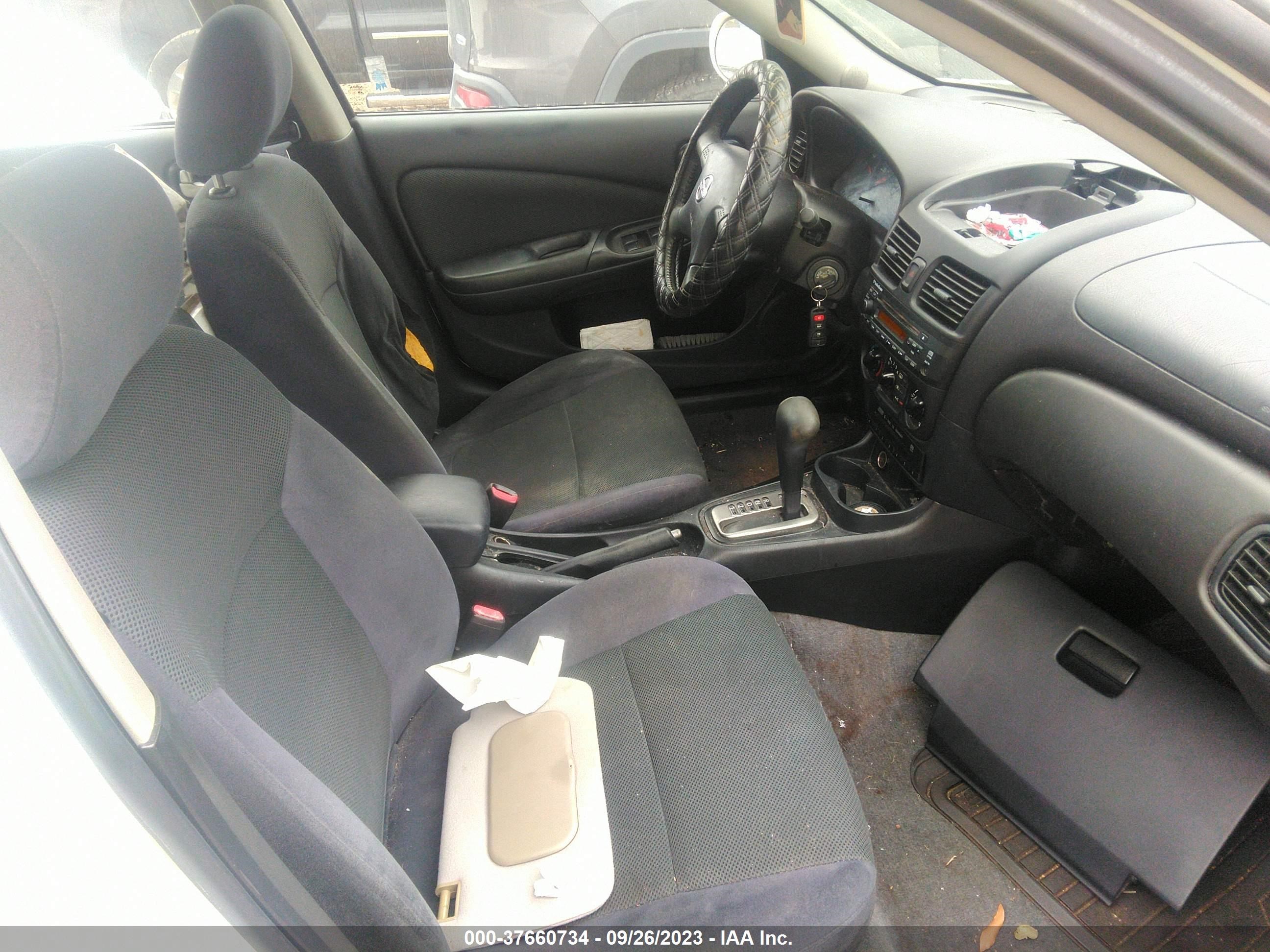 Photo 4 VIN: 3N1CB51D46L610696 - NISSAN SENTRA 