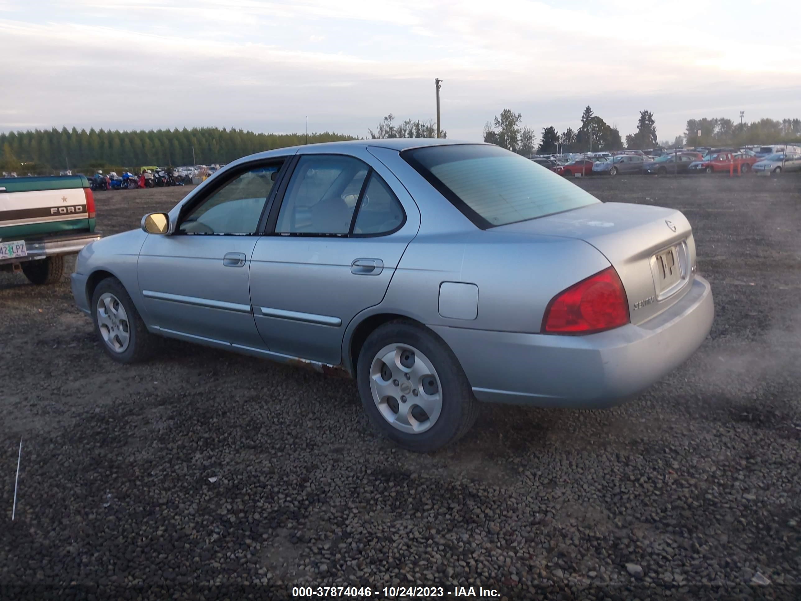 Photo 2 VIN: 3N1CB51D54L852541 - NISSAN SENTRA 