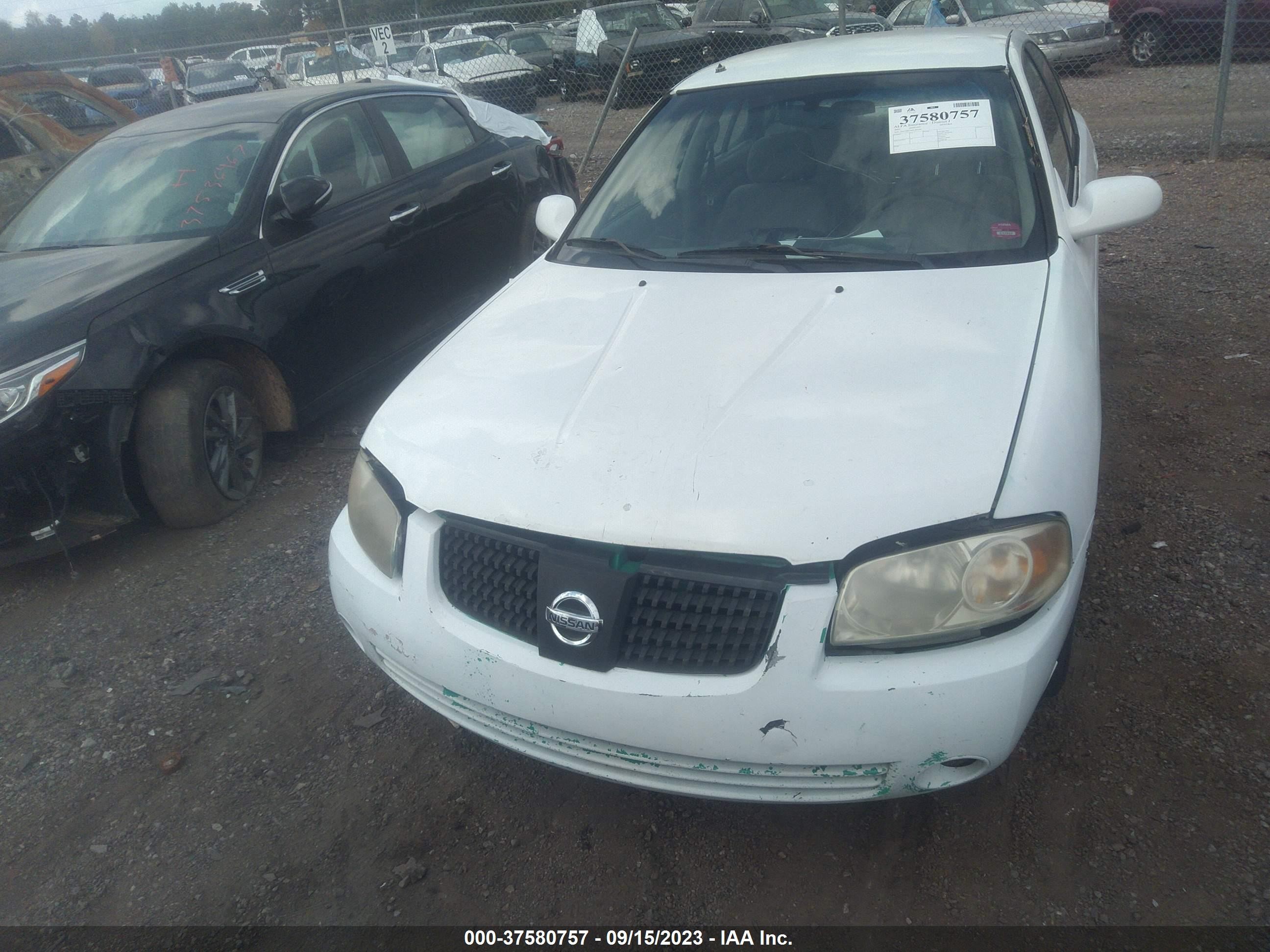 Photo 11 VIN: 3N1CB51D65L486039 - NISSAN SENTRA 