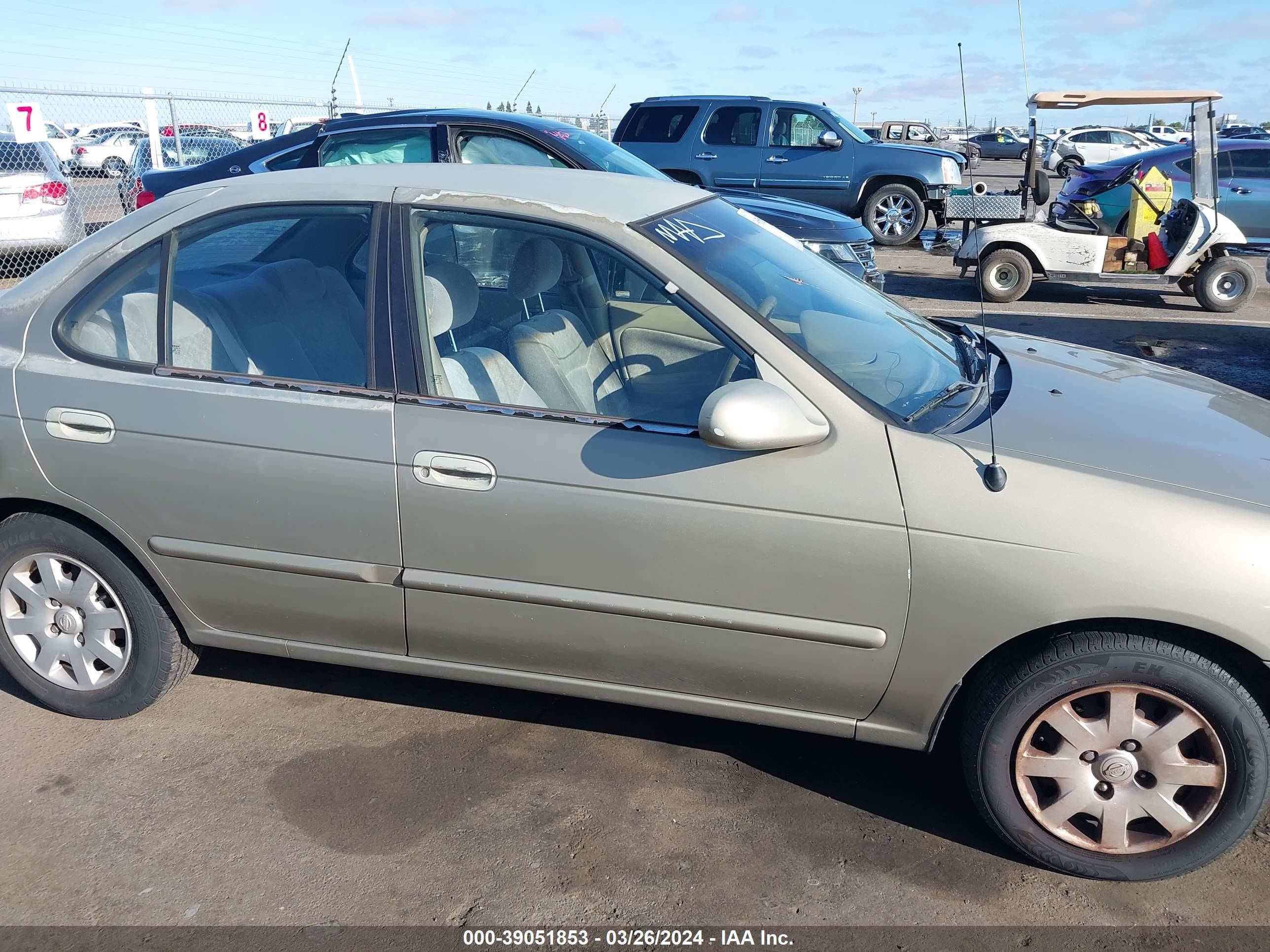 Photo 12 VIN: 3N1CB51D6YL315733 - NISSAN SENTRA 