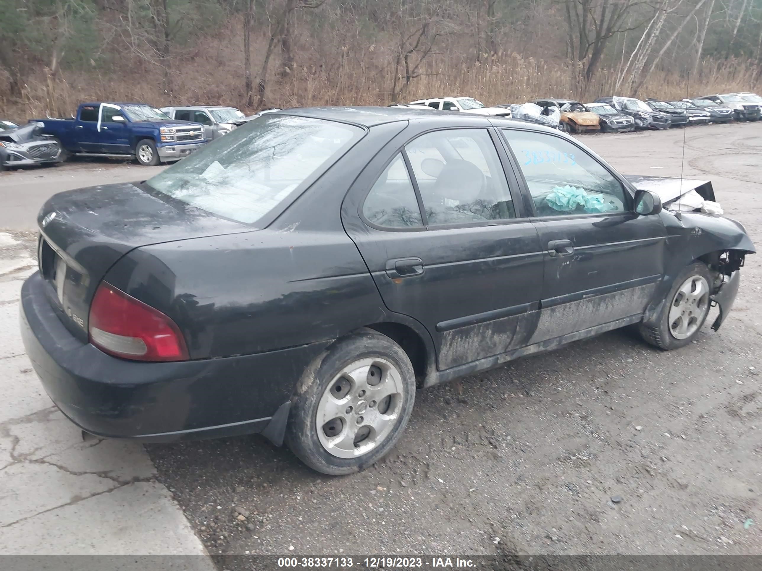 Photo 3 VIN: 3N1CB51D73L820172 - NISSAN SENTRA 