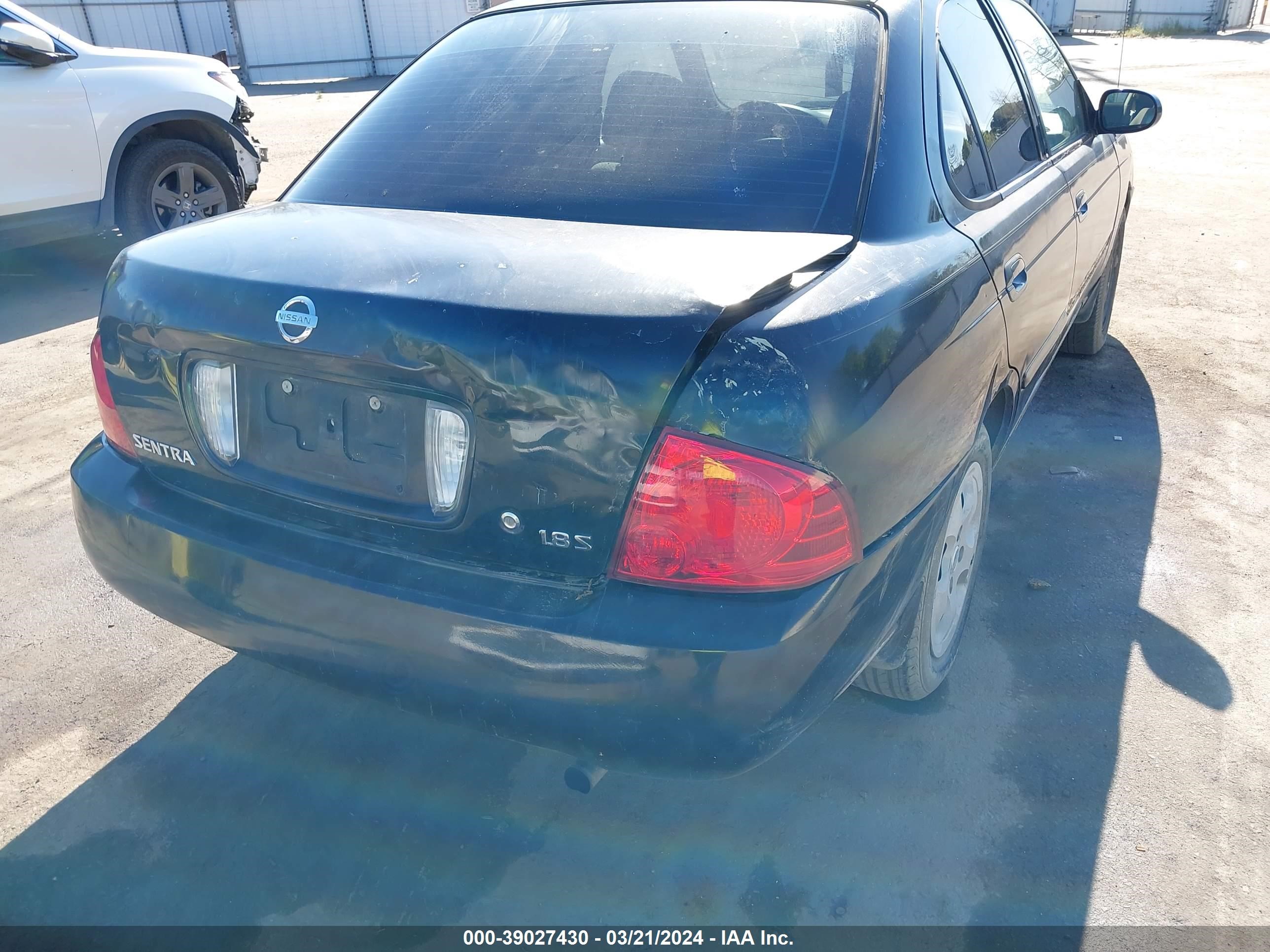 Photo 5 VIN: 3N1CB51D84L459326 - NISSAN SENTRA 