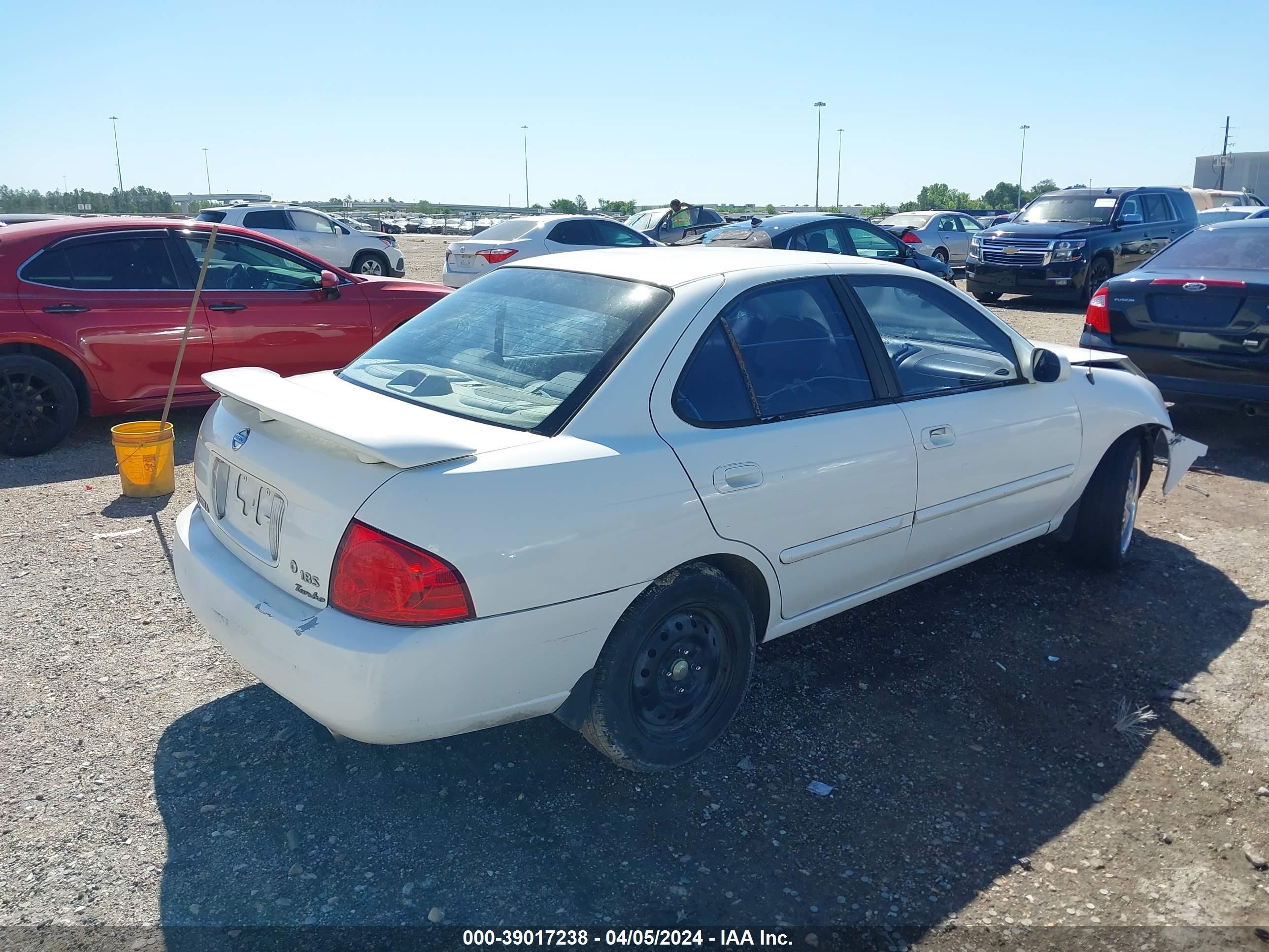 Photo 3 VIN: 3N1CB51D84L876297 - NISSAN SENTRA 