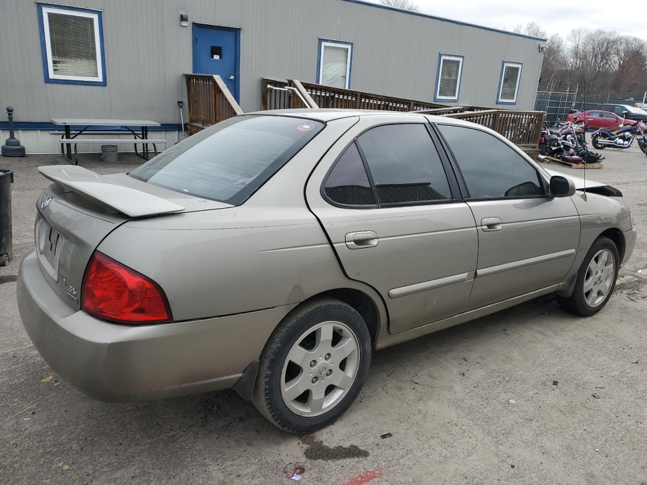 Photo 2 VIN: 3N1CB51D85L533734 - NISSAN SENTRA 