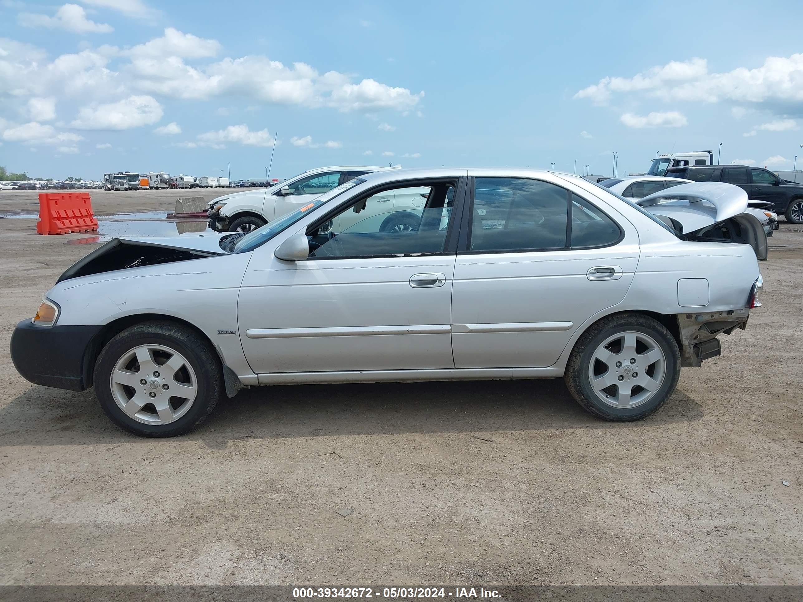 Photo 13 VIN: 3N1CB51D85L550226 - NISSAN SENTRA 