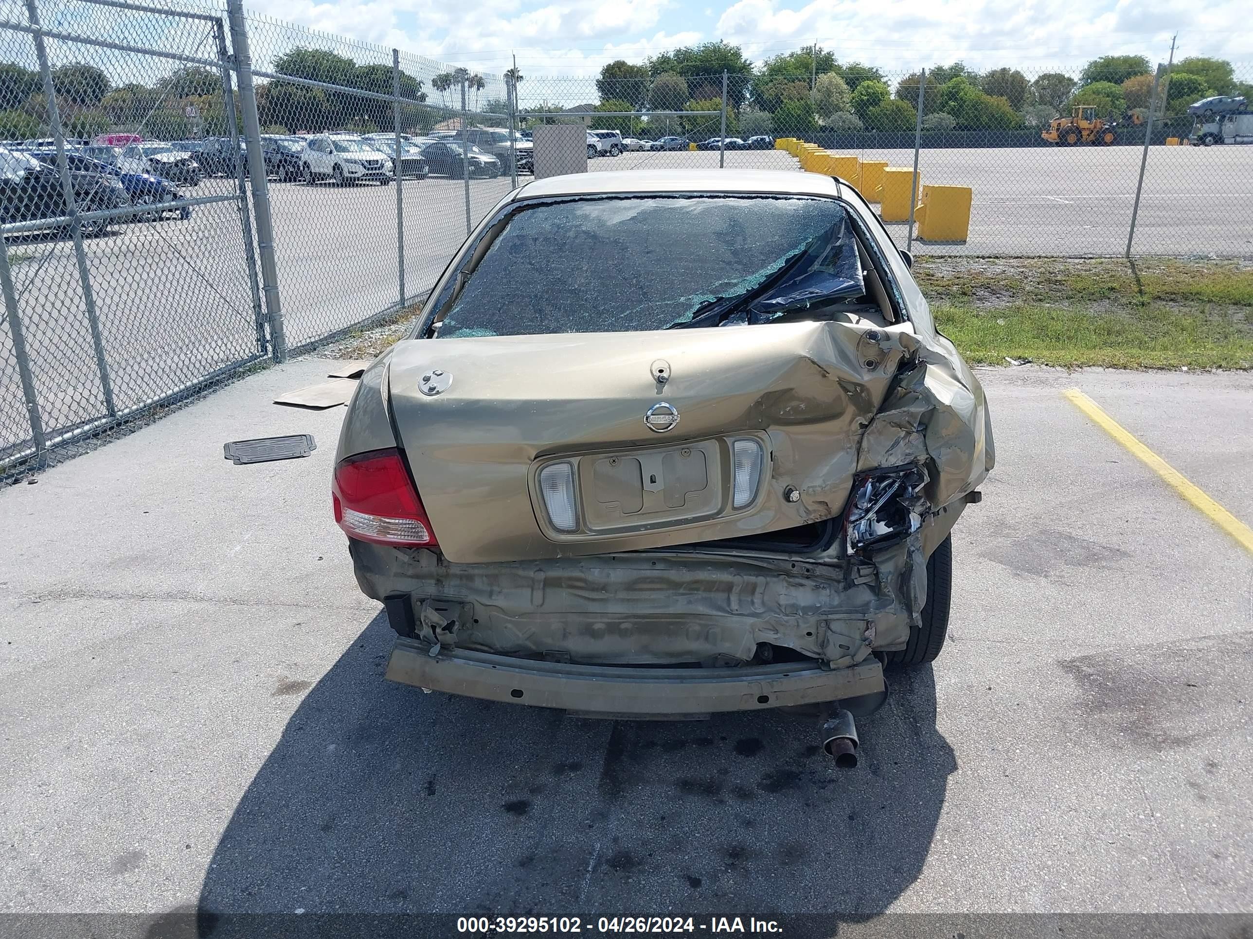 Photo 15 VIN: 3N1CB51D93L700888 - NISSAN SENTRA 