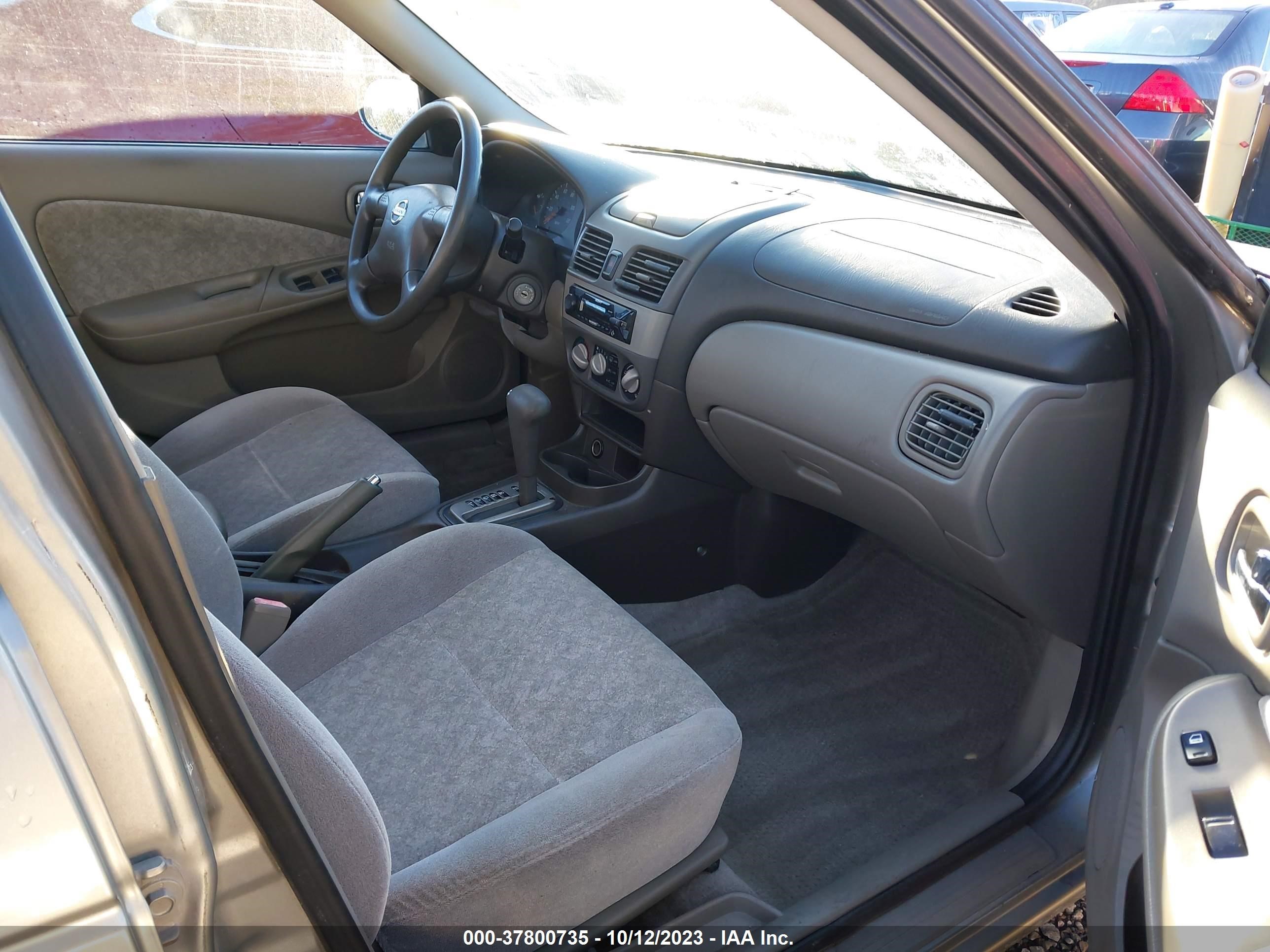 Photo 4 VIN: 3N1CB51D93L799650 - NISSAN SENTRA 