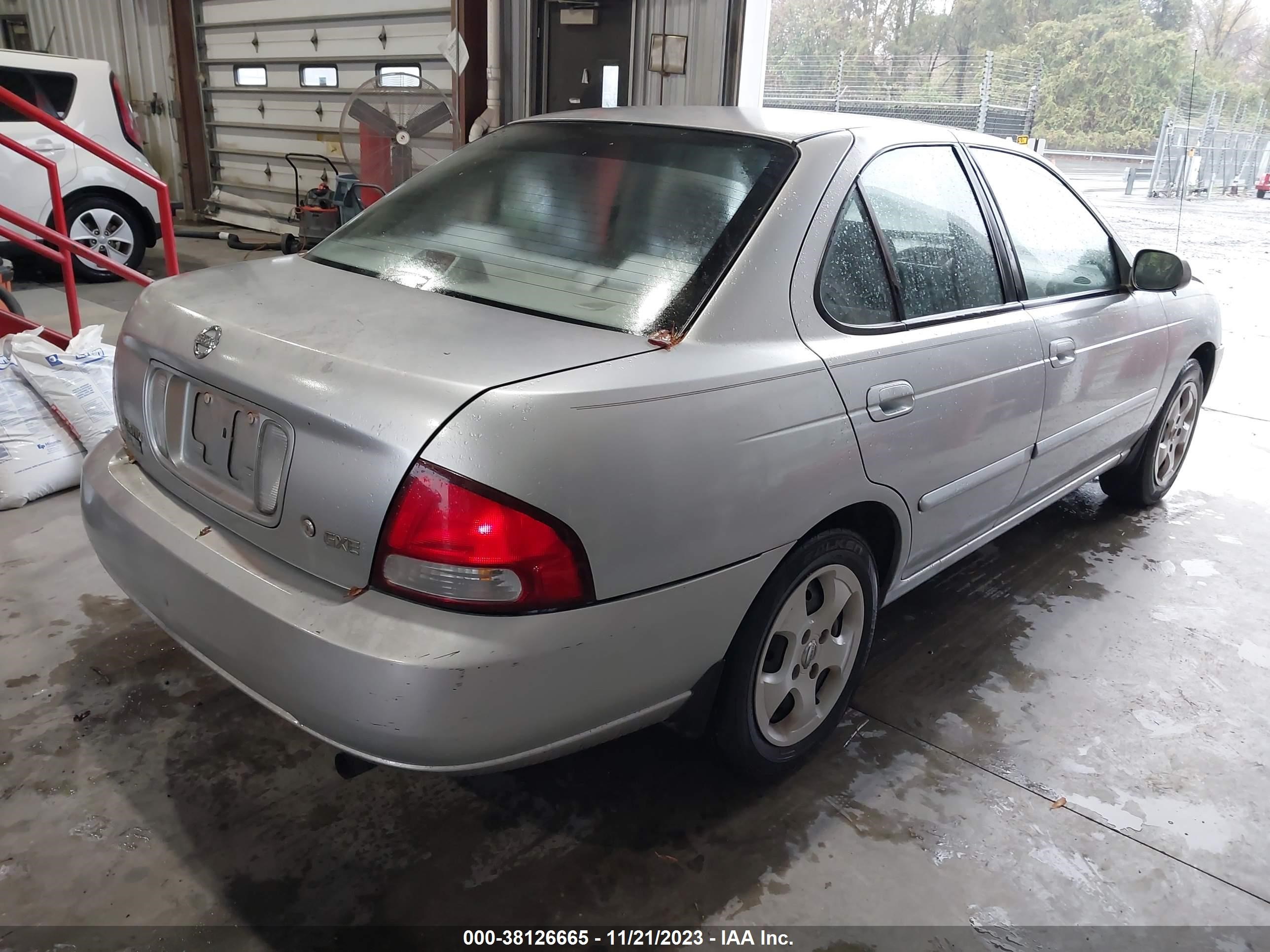 Photo 3 VIN: 3N1CB51D93L799678 - NISSAN SENTRA 