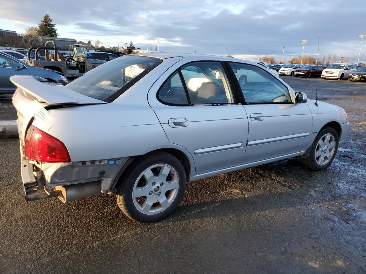 Photo 2 VIN: 3N1CB51D96L571586 - NISSAN SENTRA 