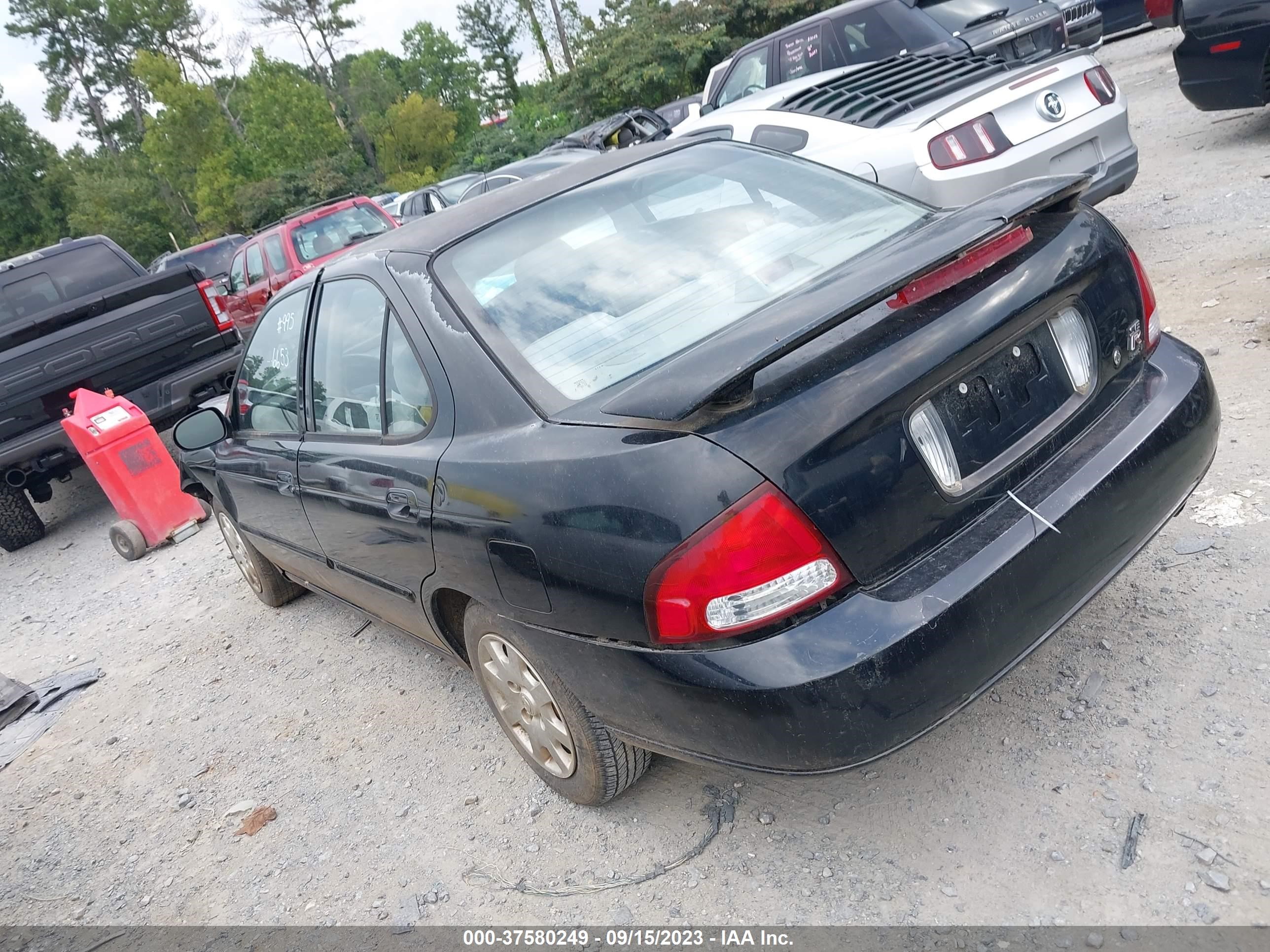 Photo 2 VIN: 3N1CB51D9YL346653 - NISSAN SENTRA 