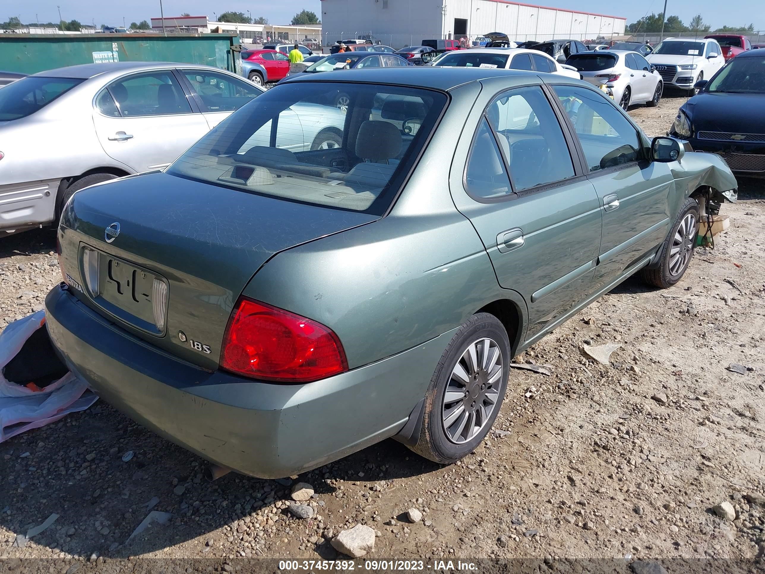 Photo 4 VIN: 3N1CB51DX5L542869 - NISSAN SENTRA 