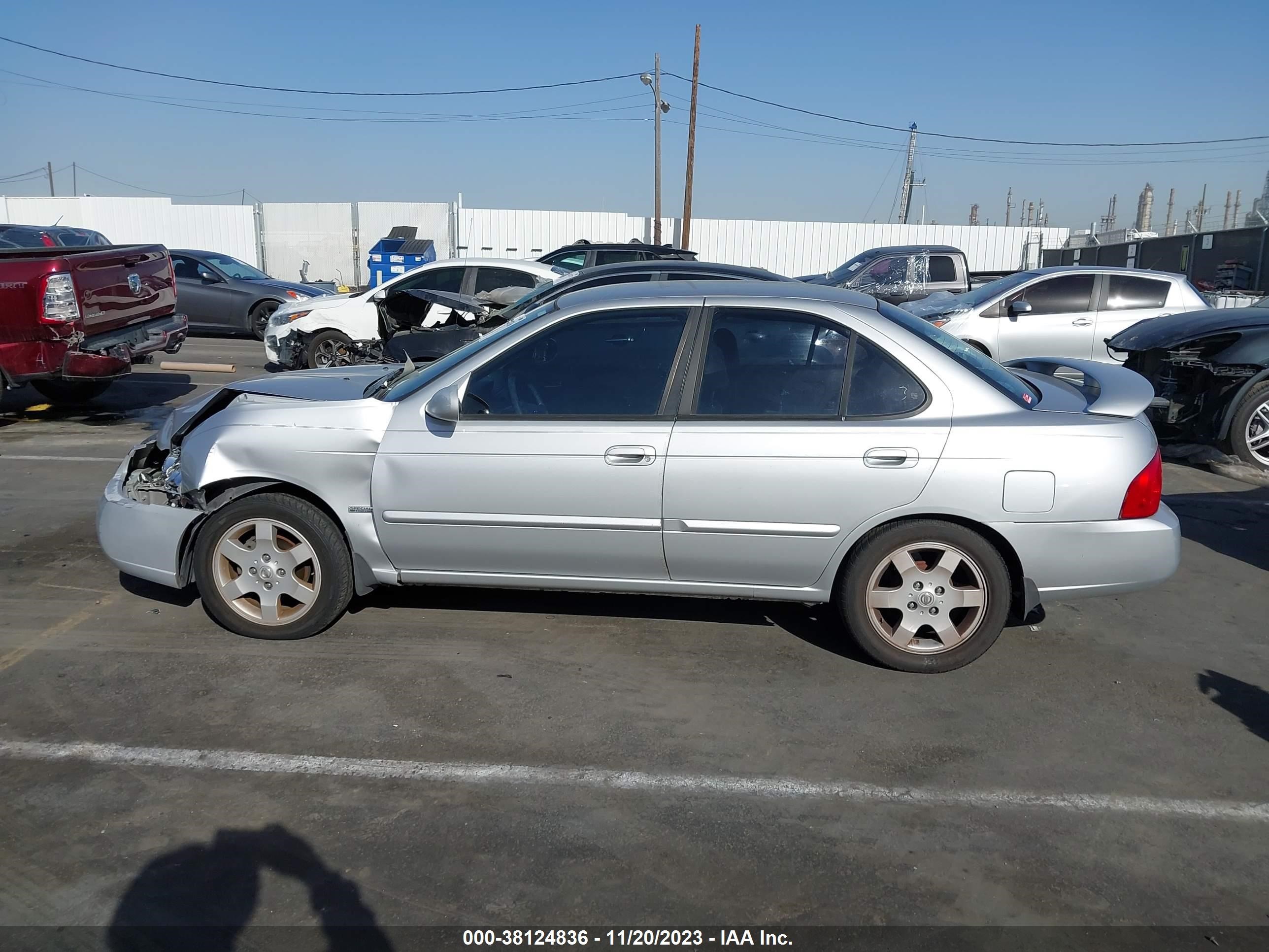 Photo 13 VIN: 3N1CB51DX6L555588 - NISSAN SENTRA 