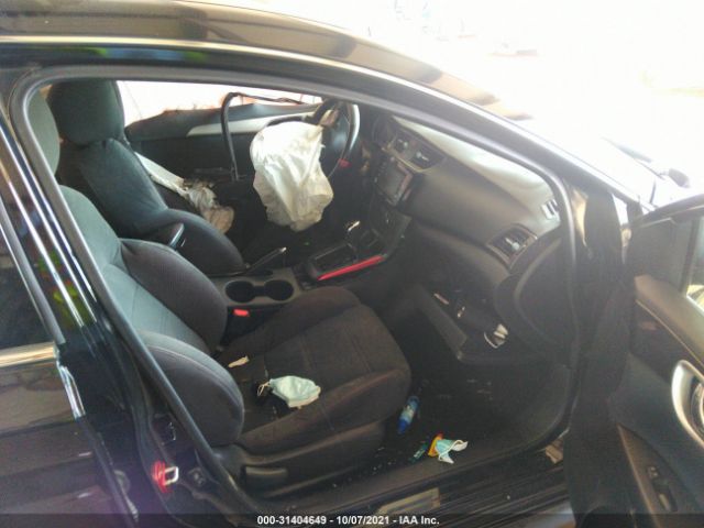 Photo 4 VIN: 3N1CB7AP1JY229440 - NISSAN SENTRA 