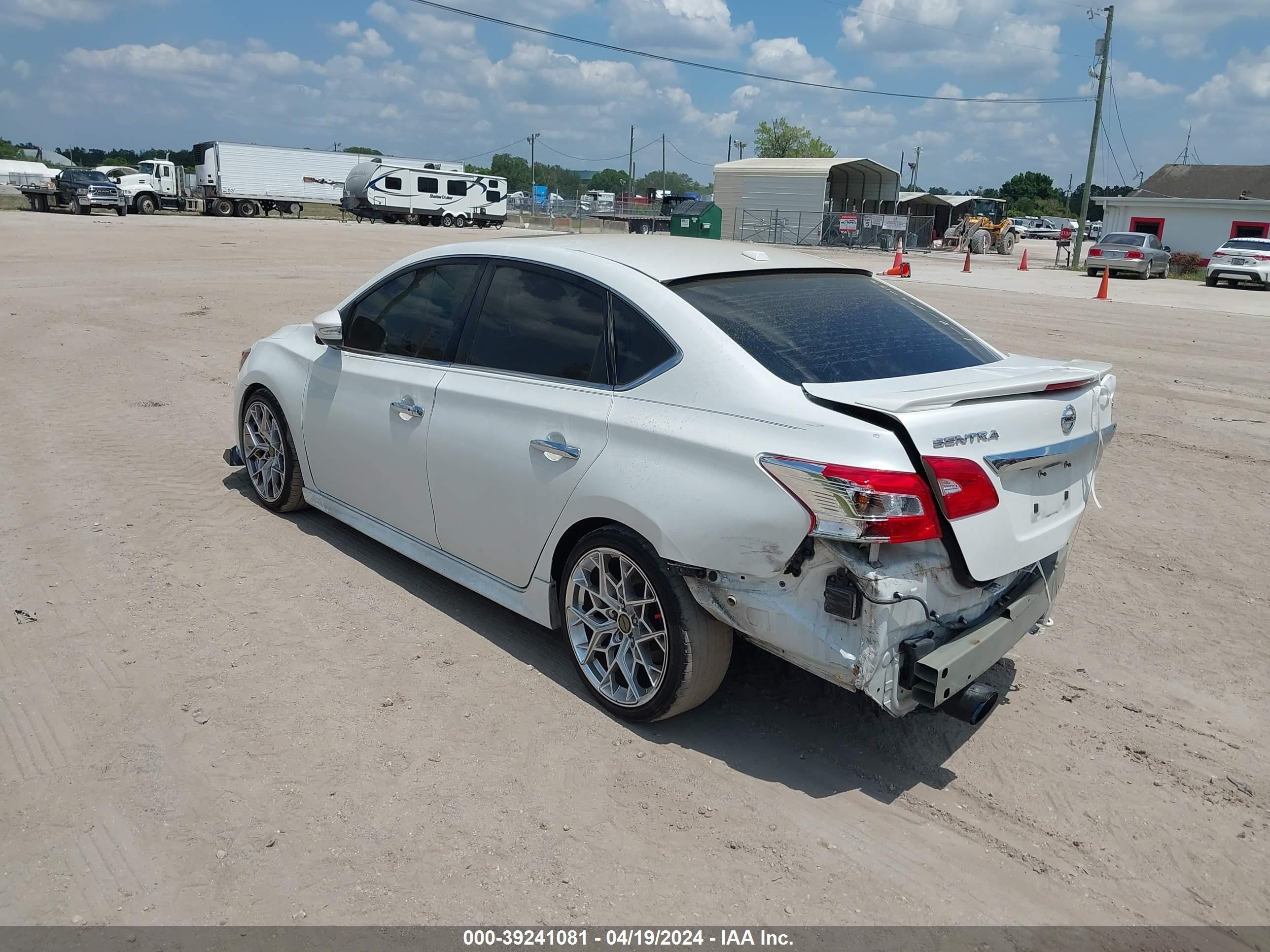 Photo 2 VIN: 3N1CB7AP6HY249600 - NISSAN SENTRA 