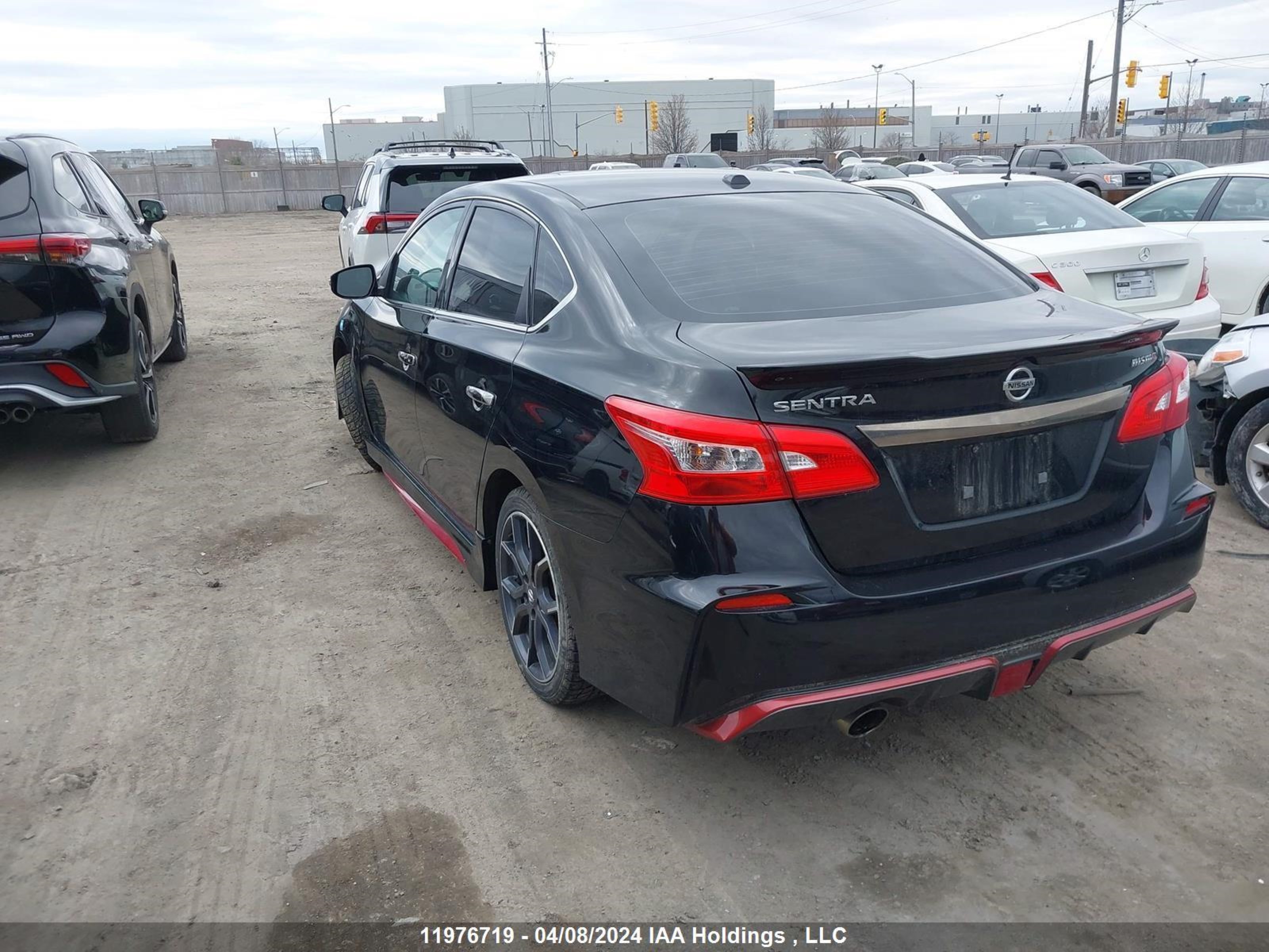 Photo 2 VIN: 3N1CB7AP6HY257101 - NISSAN SENTRA 