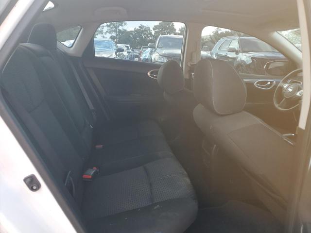 Photo 9 VIN: 3N1CB7AP9HY218440 - NISSAN SENTRA SR 