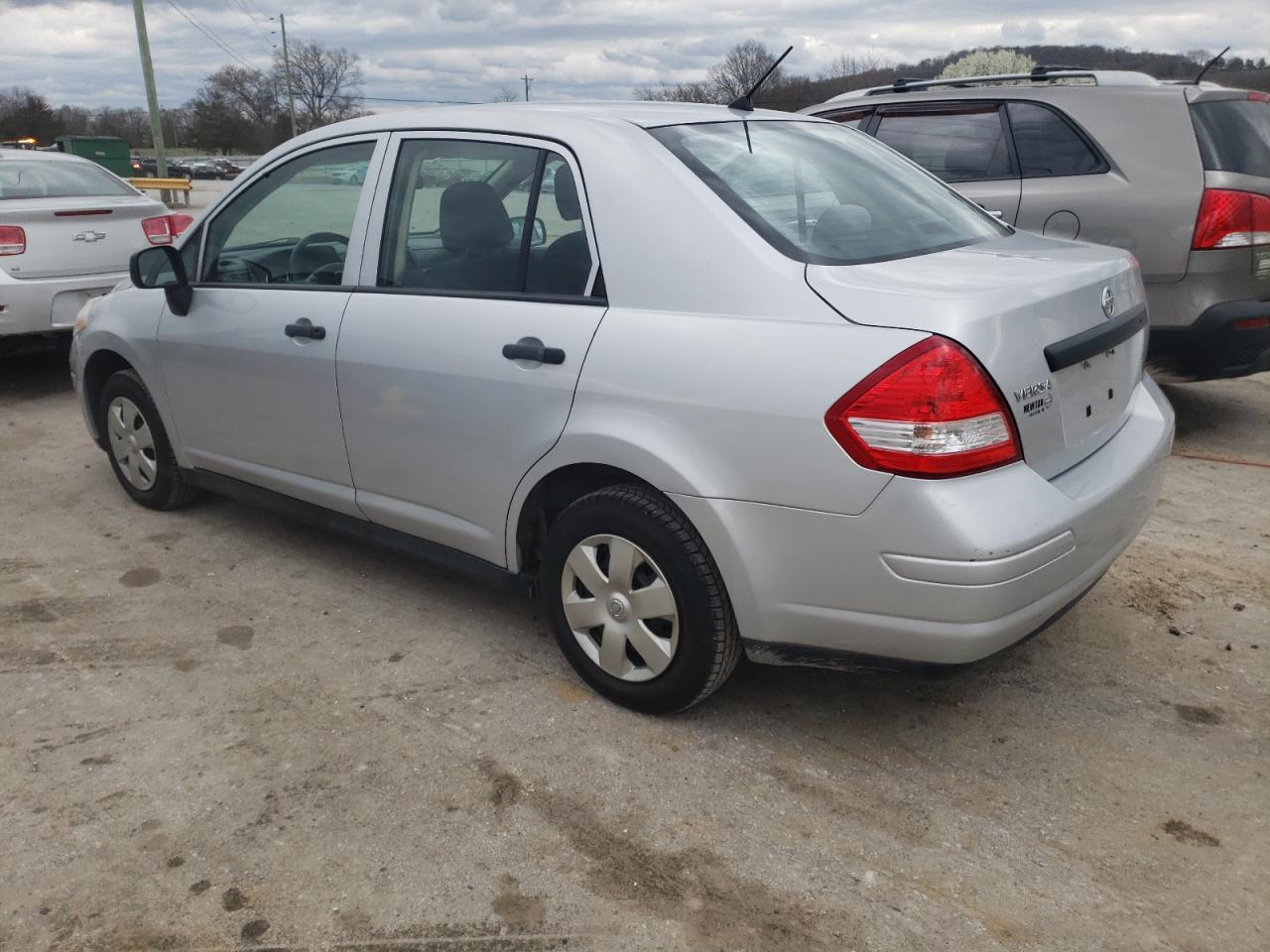 Photo 1 VIN: 3N1CC11E19L467886 - NISSAN VERSA 