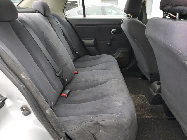 Photo 9 VIN: 3N1CC11E29L422827 - NISSAN VERSA 