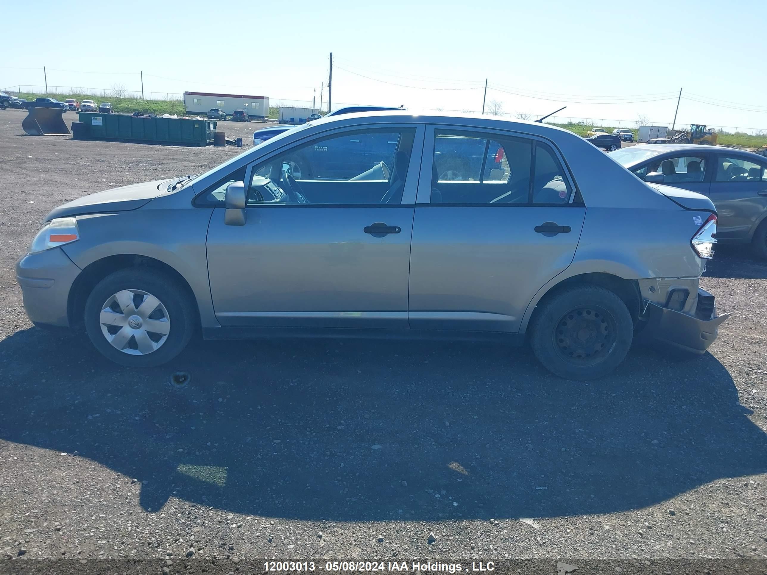 Photo 13 VIN: 3N1CC11E29L468559 - NISSAN VERSA 