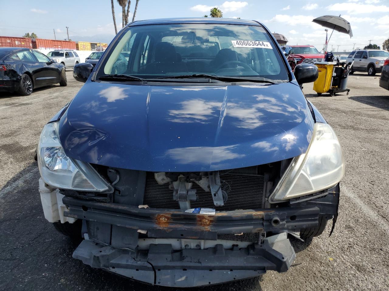 Photo 4 VIN: 3N1CC11E89L446274 - NISSAN VERSA 