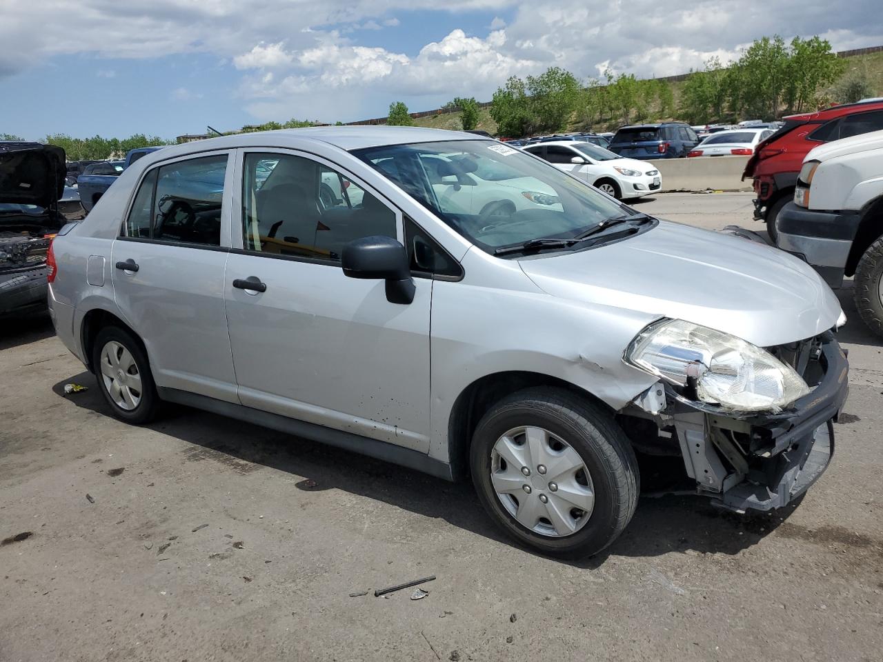 Photo 3 VIN: 3N1CC1AP2AL363025 - NISSAN VERSA 