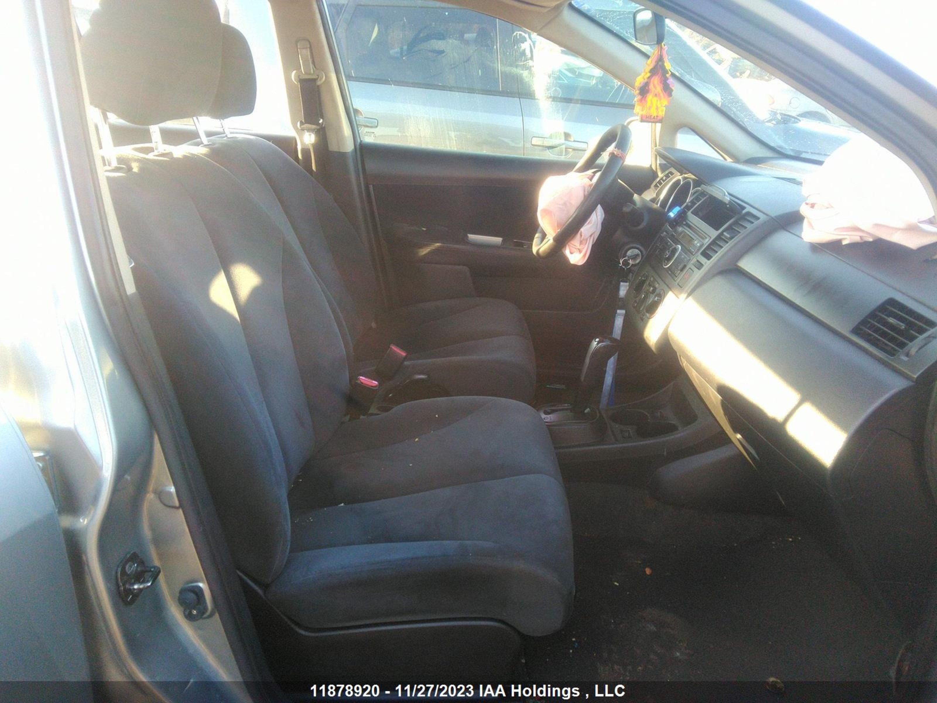 Photo 4 VIN: 3N1CC1AP2BL455771 - NISSAN VERSA 