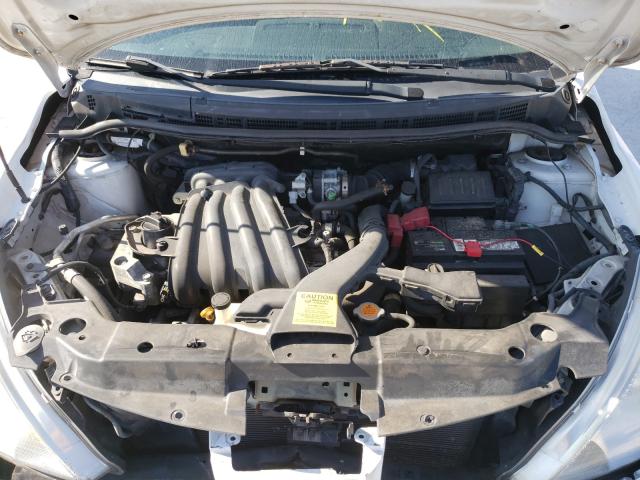 Photo 6 VIN: 3N1CC1AP3BL412797 - NISSAN VERSA S 