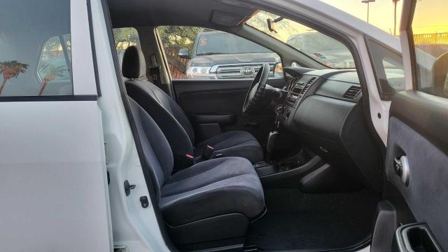 Photo 4 VIN: 3N1CC1AP9AL379657 - NISSAN VERSA S 