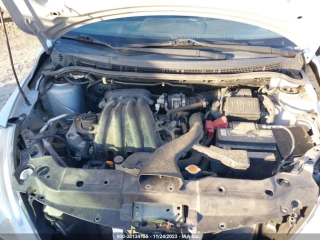 Photo 9 VIN: 3N1CC1APXBL376641 - NISSAN VERSA 