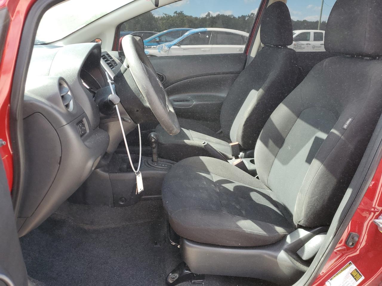 Photo 6 VIN: 3N1CE2CP0EL427274 - NISSAN VERSA 