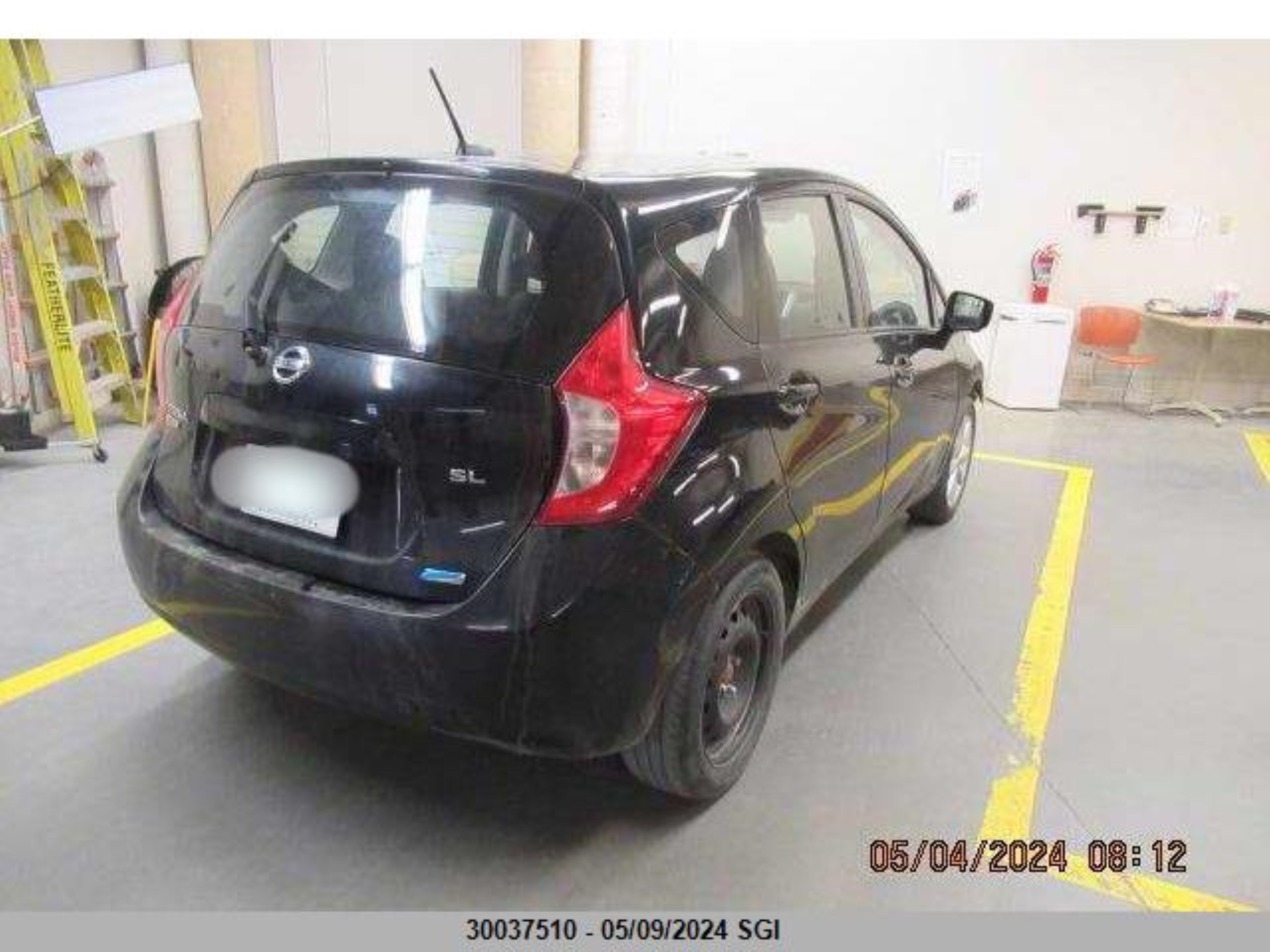 Photo 3 VIN: 3N1CE2CP0FL432007 - NISSAN VERSA 