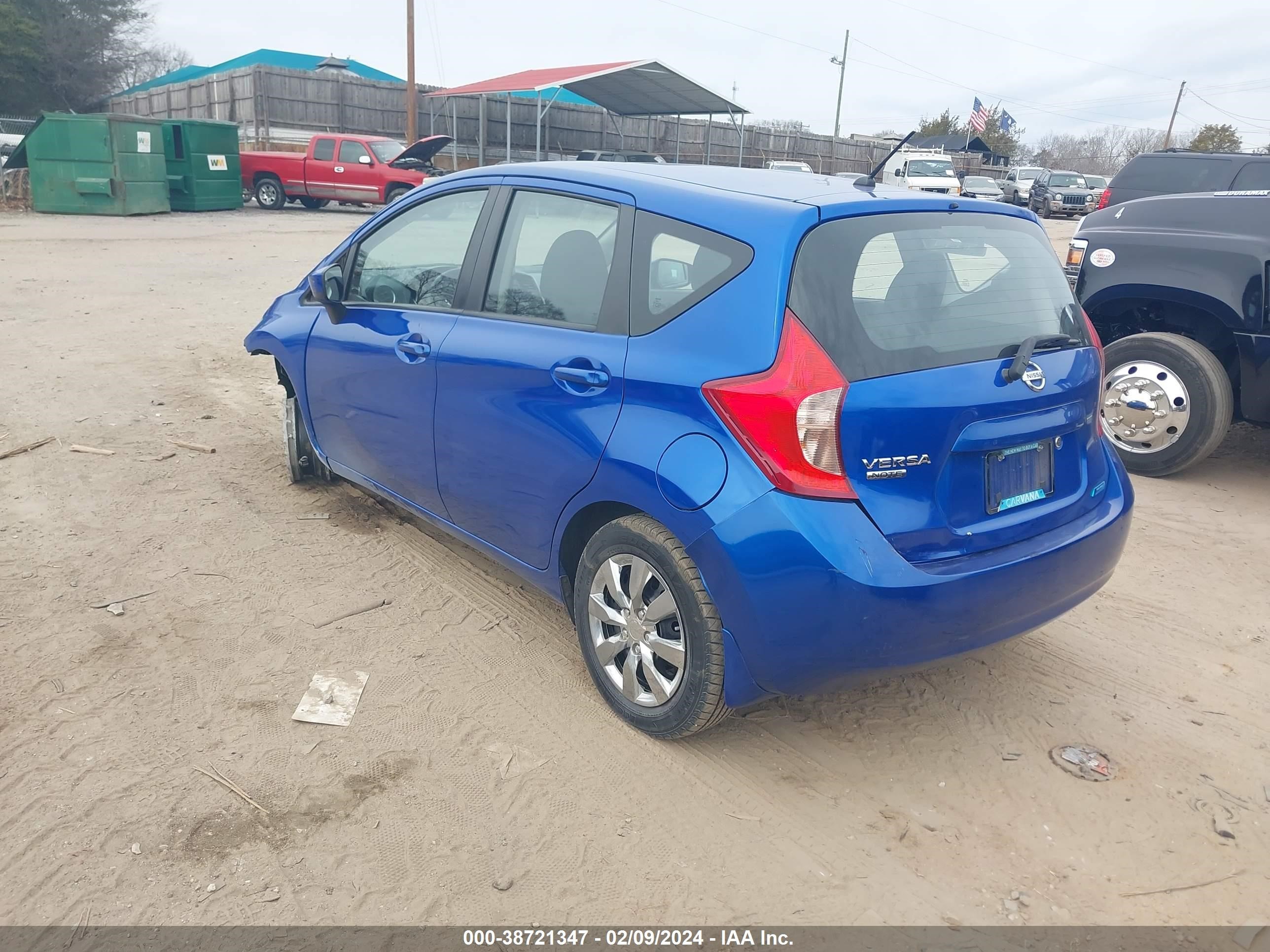 Photo 2 VIN: 3N1CE2CP0FL448966 - NISSAN VERSA 