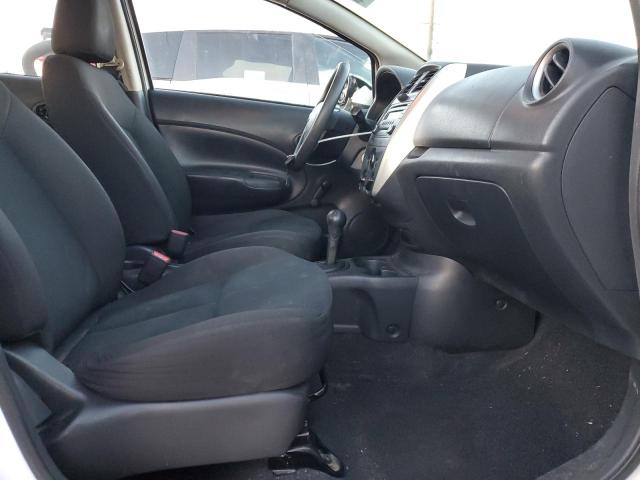 Photo 6 VIN: 3N1CE2CP0FL450054 - NISSAN VERSA 