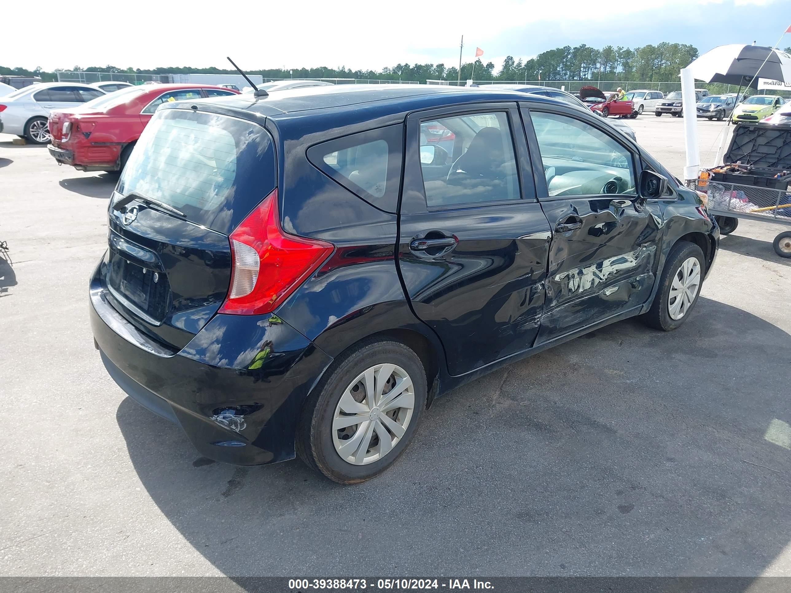 Photo 3 VIN: 3N1CE2CP0HL353746 - NISSAN VERSA 